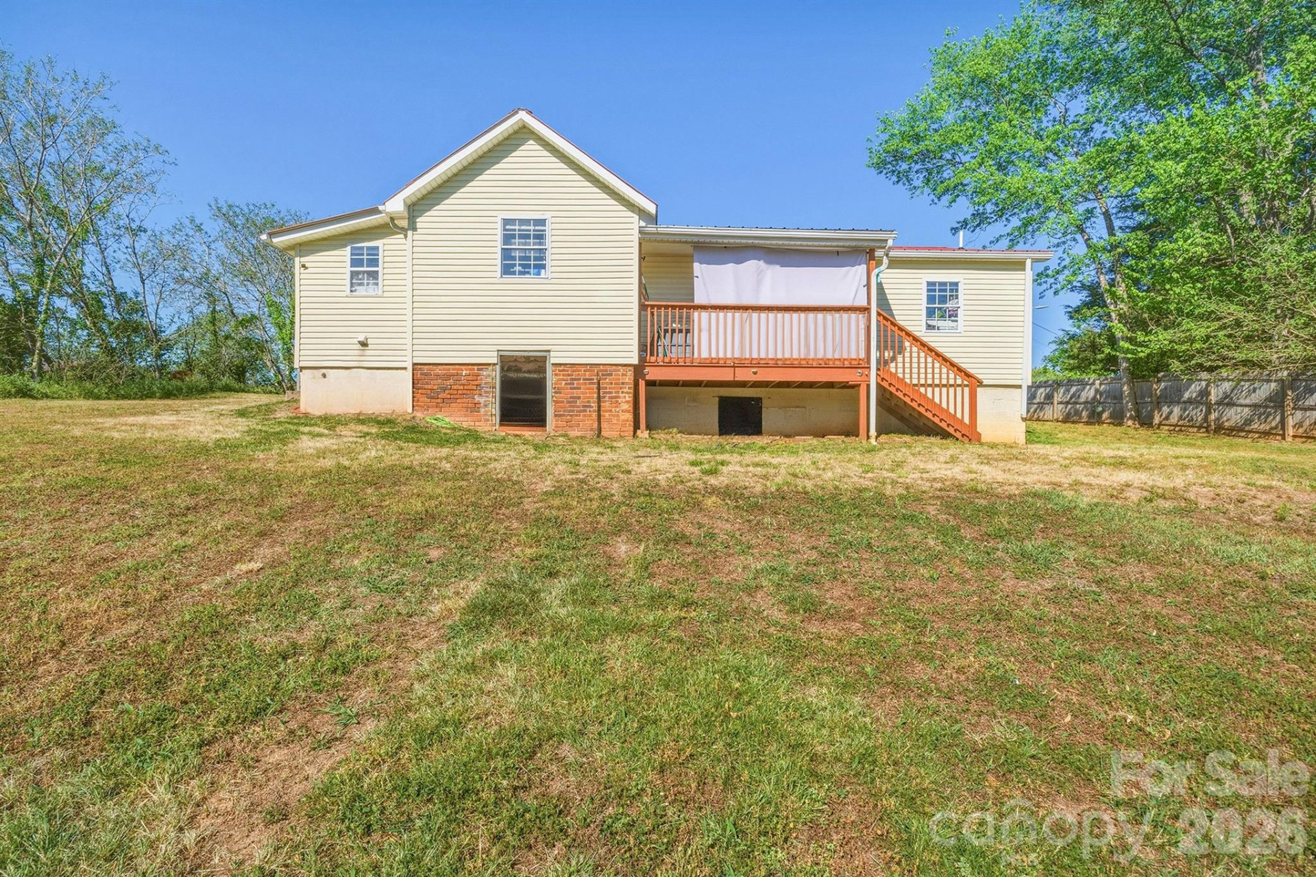 103 Ross Street - Photo 3