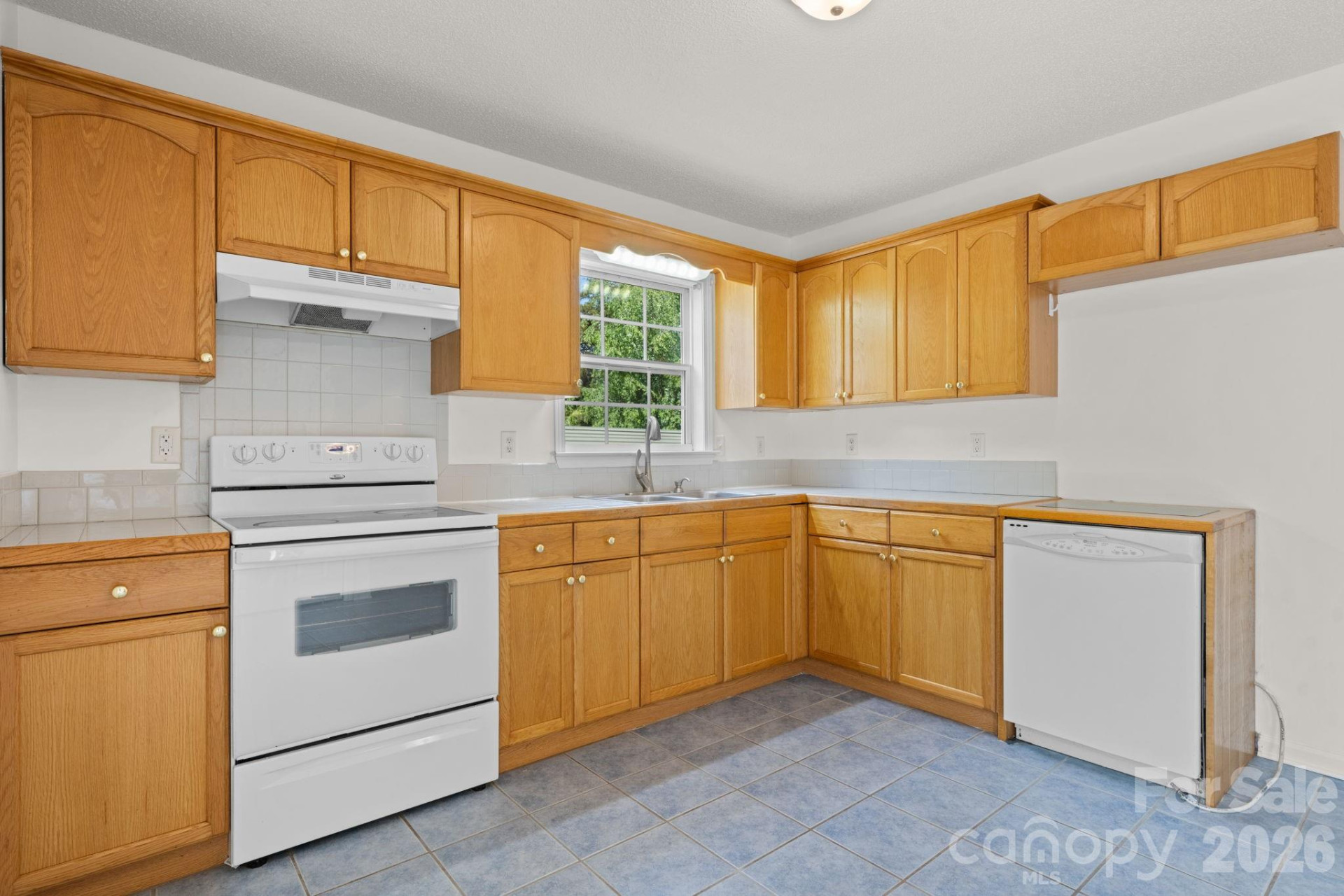 103 1st Avenue - Photo 4