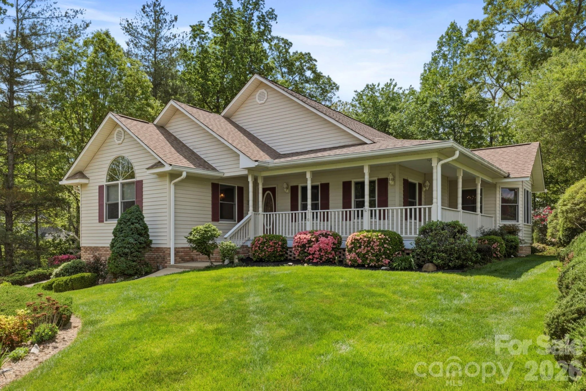 310 Windy Knoll Drive - Photo 2
