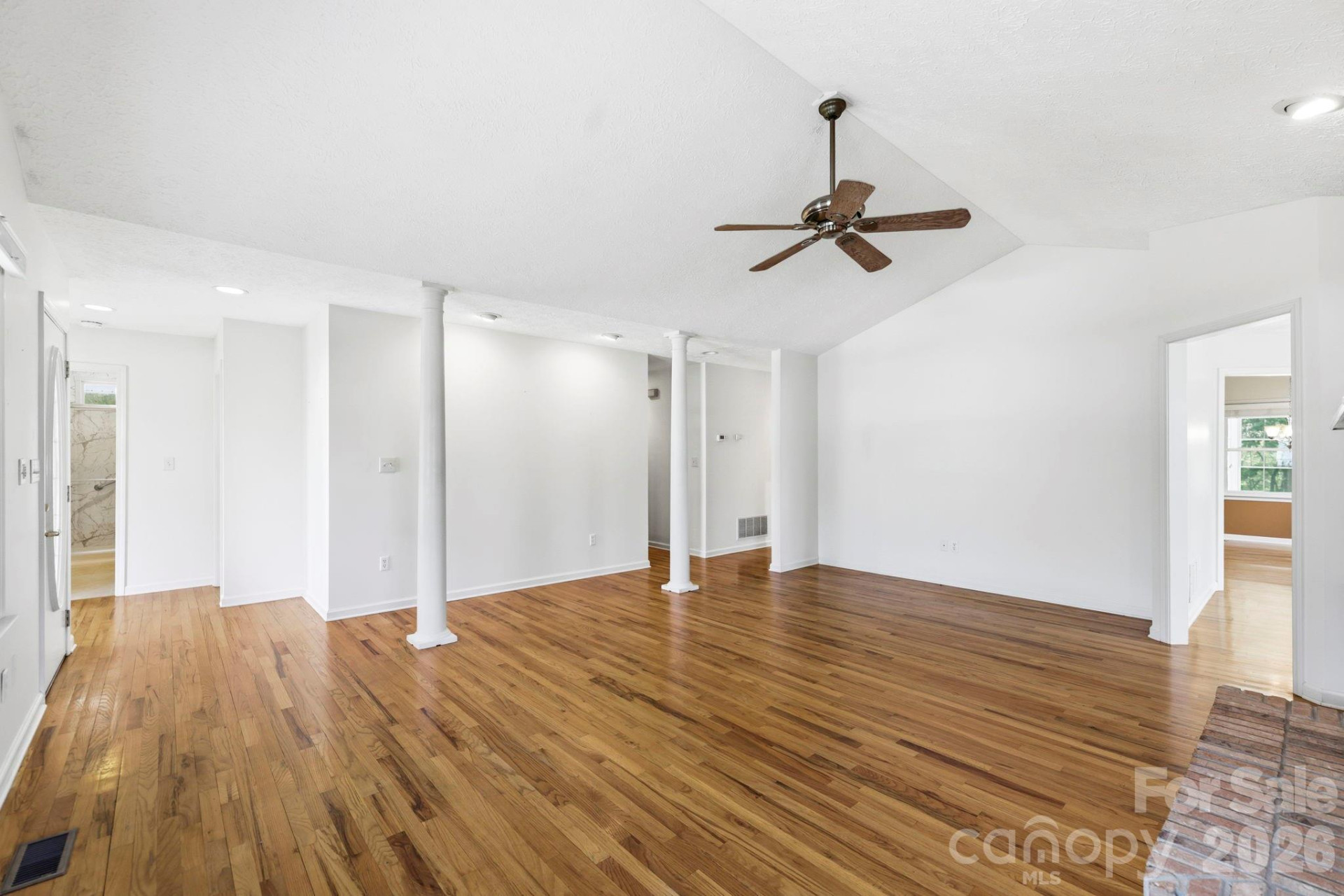 310 Windy Knoll Drive - Photo 18