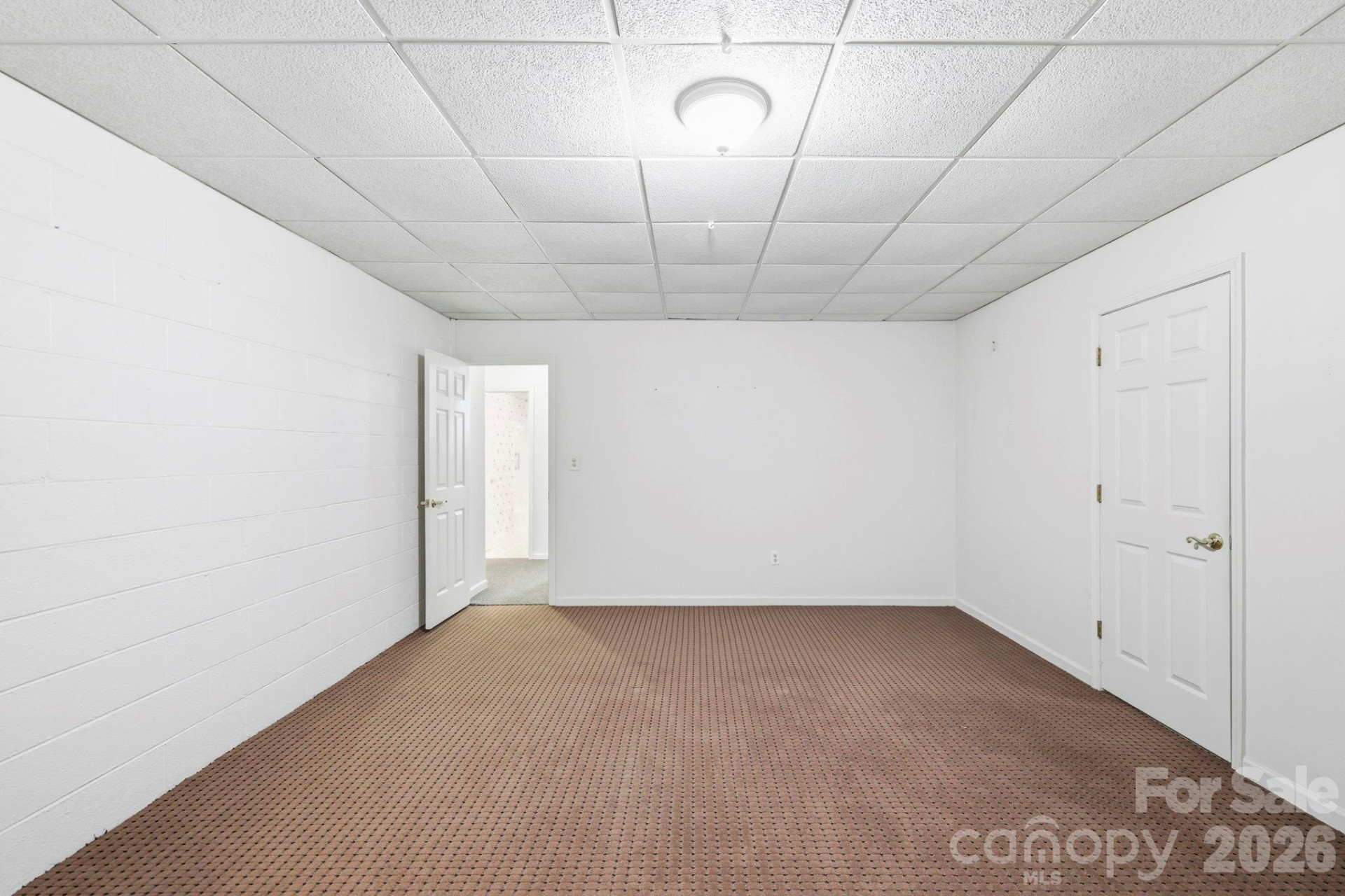 310 Windy Knoll Drive - Photo 35
