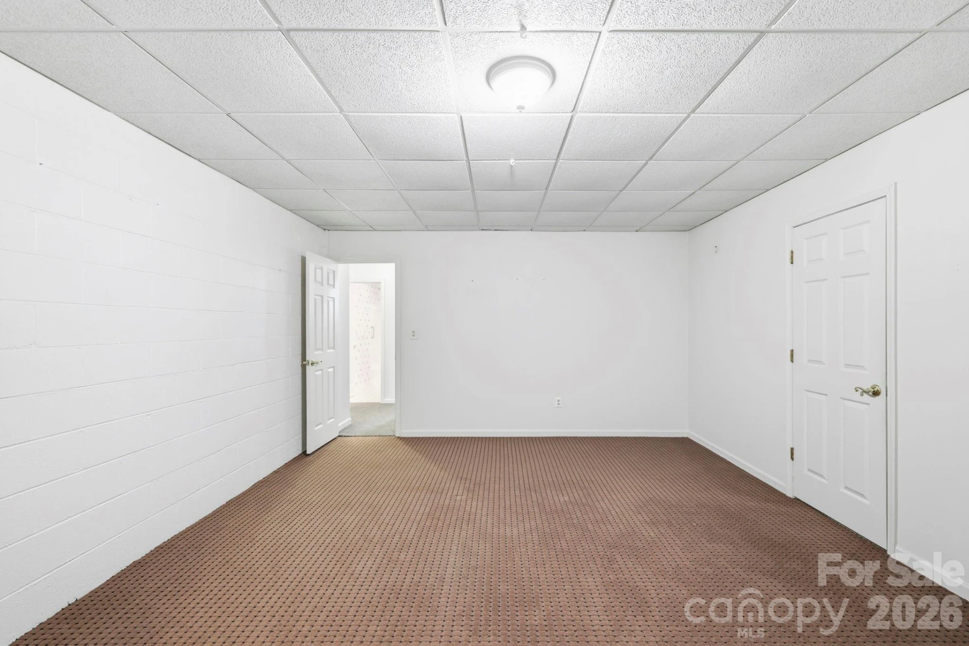 310 Windy Knoll Drive - Photo 35