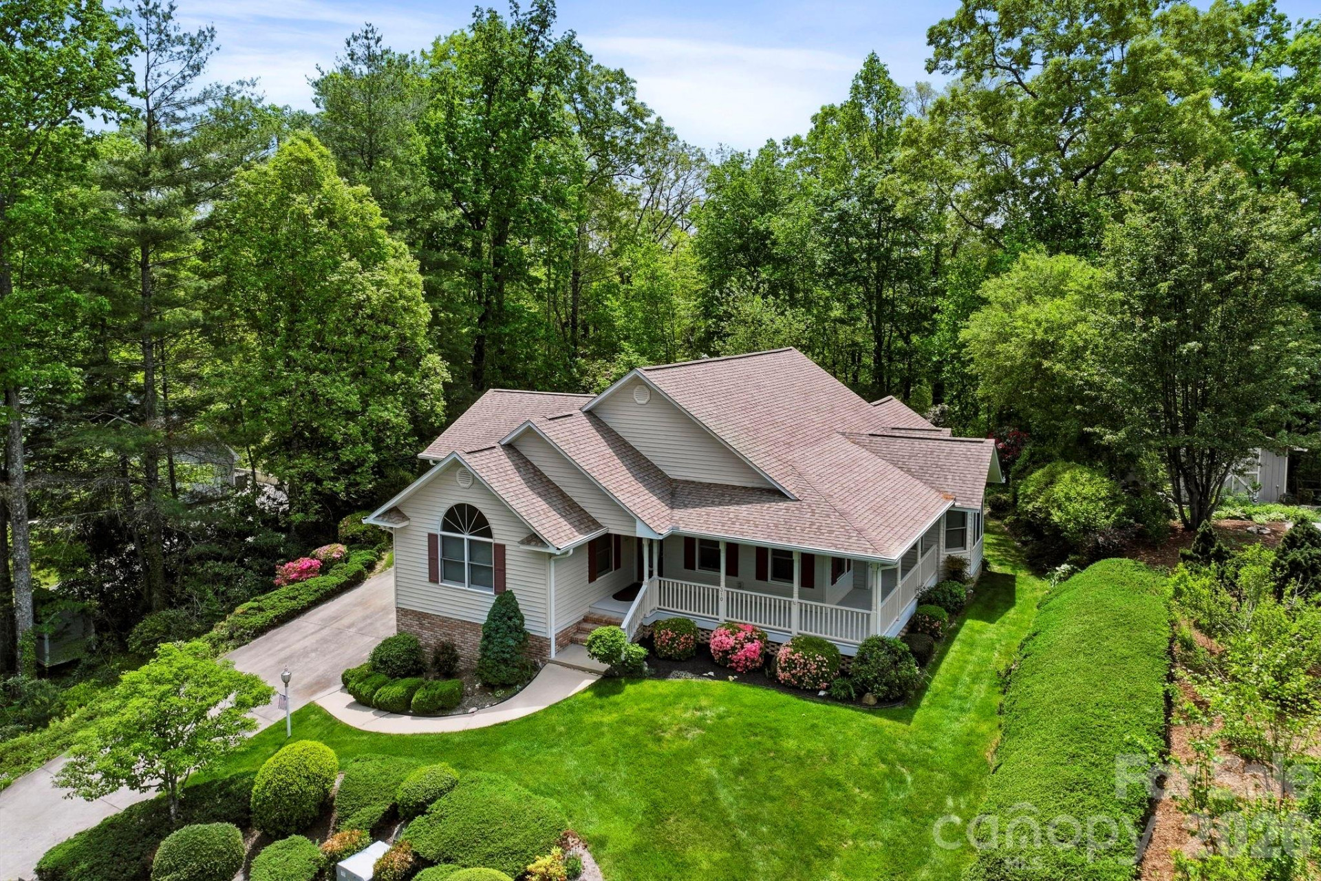310 Windy Knoll Drive - Photo 38