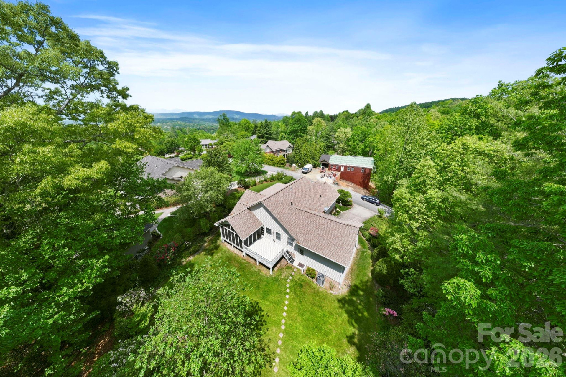 310 Windy Knoll Drive - Photo 40
