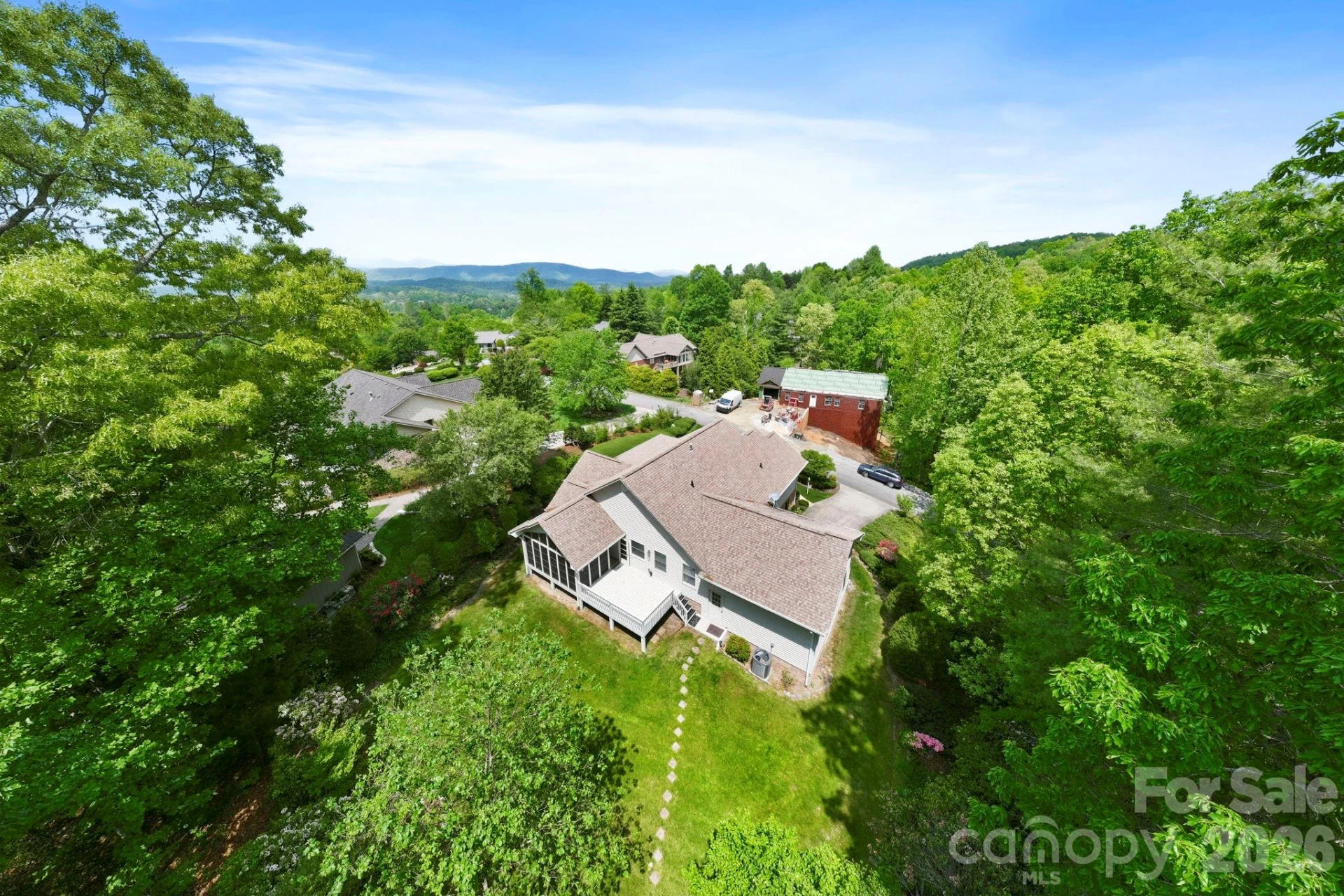 310 Windy Knoll Drive - Photo 40