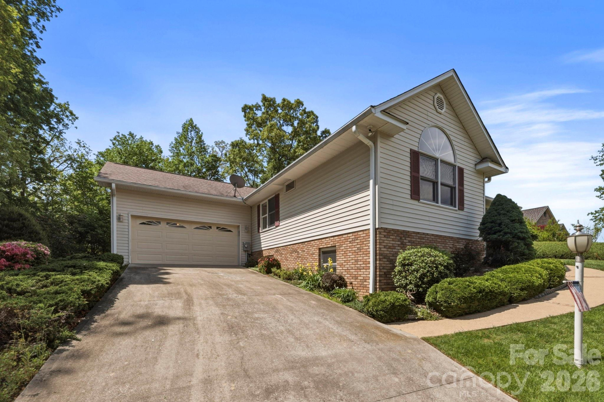310 Windy Knoll Drive - Photo 5