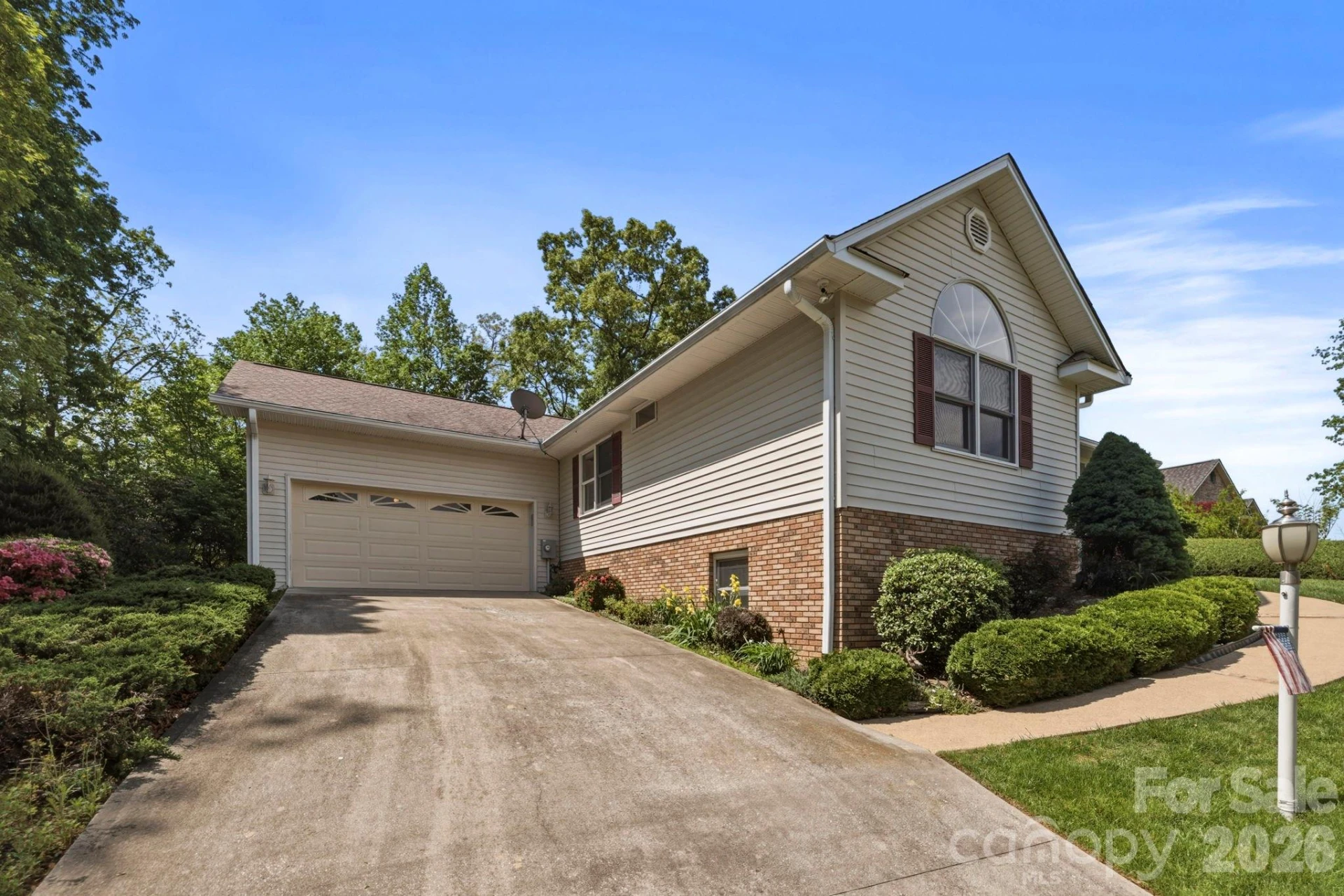 310 Windy Knoll Drive - Photo 5