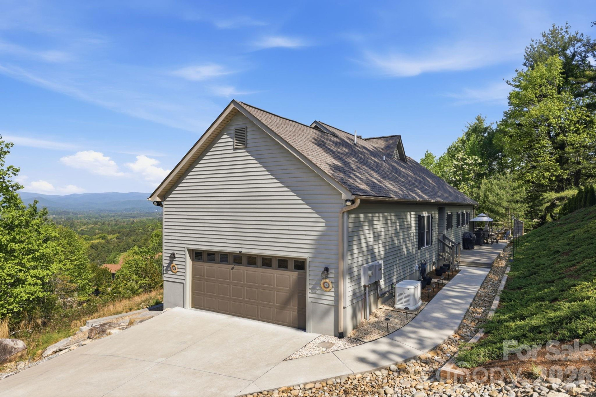 467 Crystal Heights Drive - Photo 4