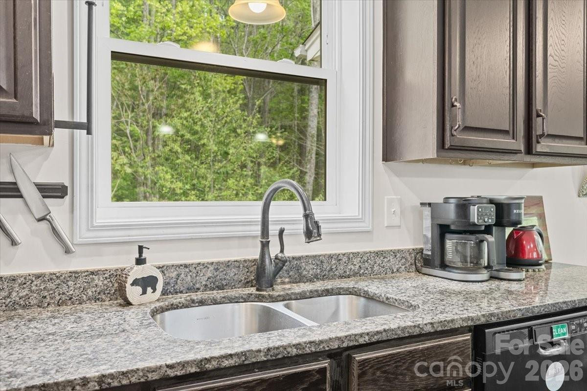 65 Leisure Lane - Photo 15