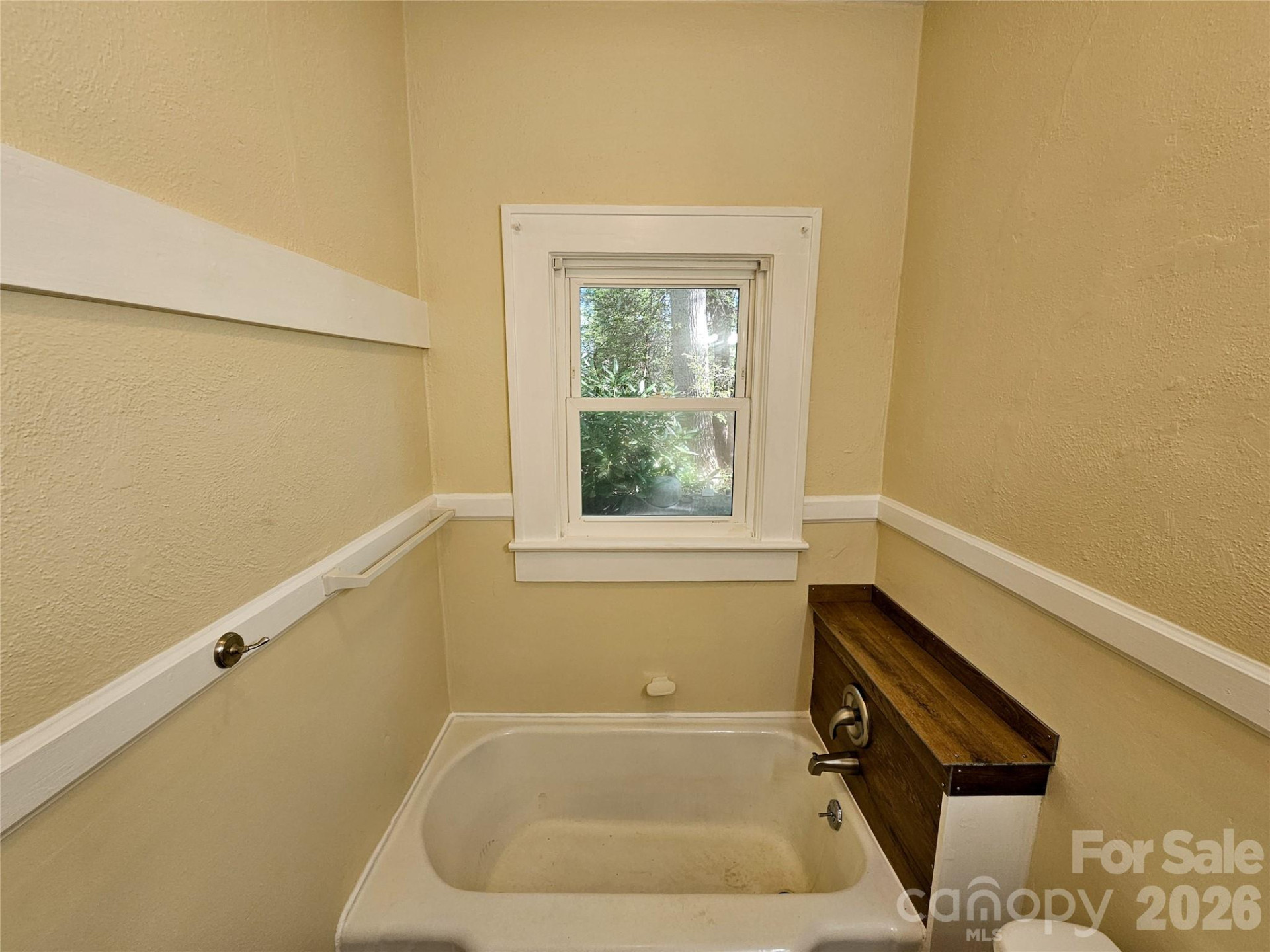 5185 Old Haywood Road - Photo 17