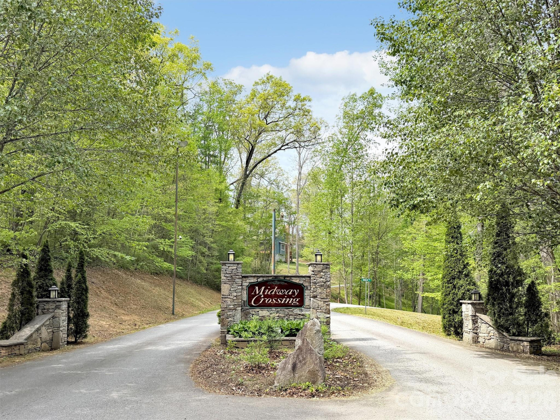 237 Midway Crossing - Photo 4