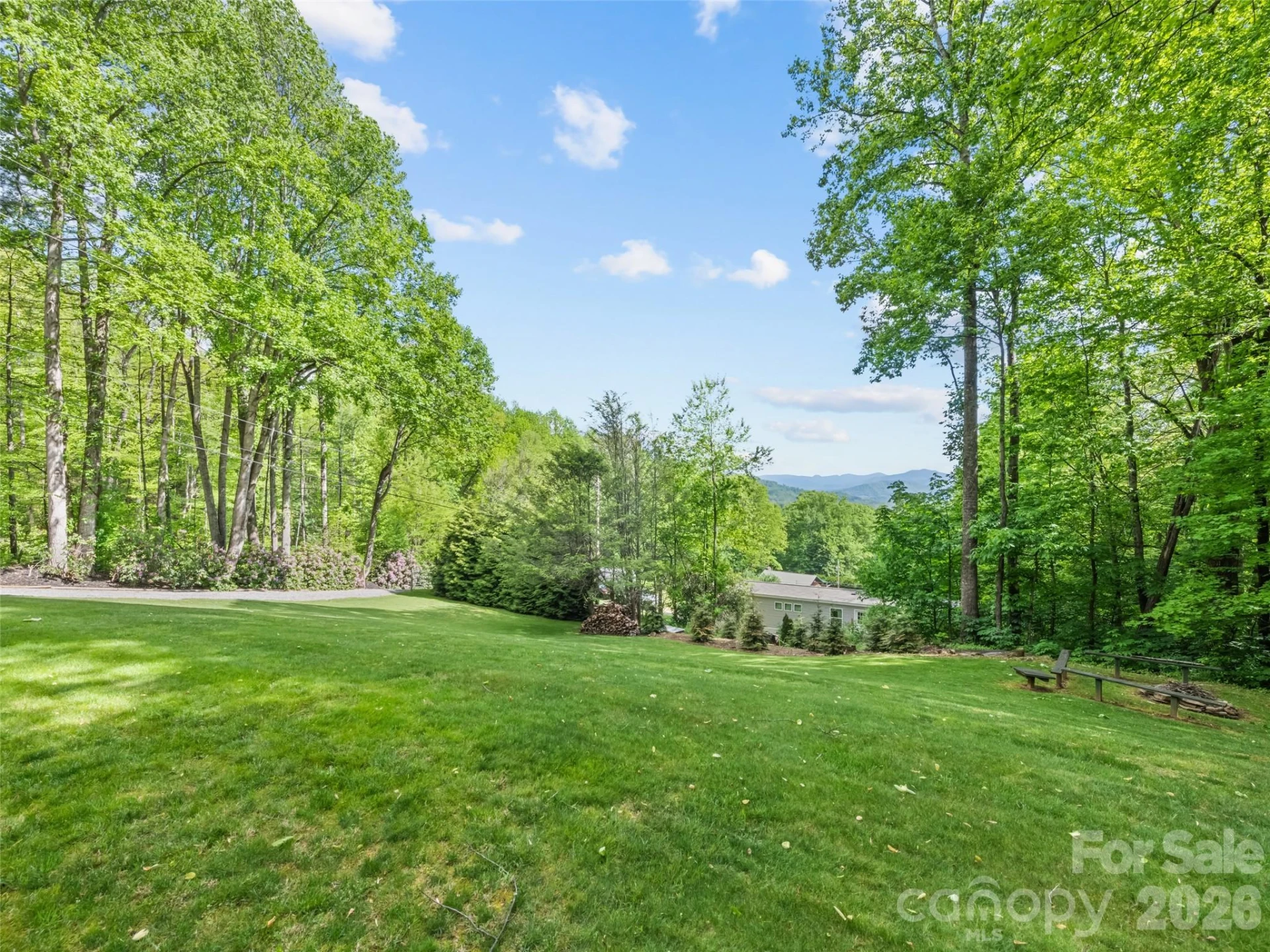 1073 Lentini Drive - Photo 3