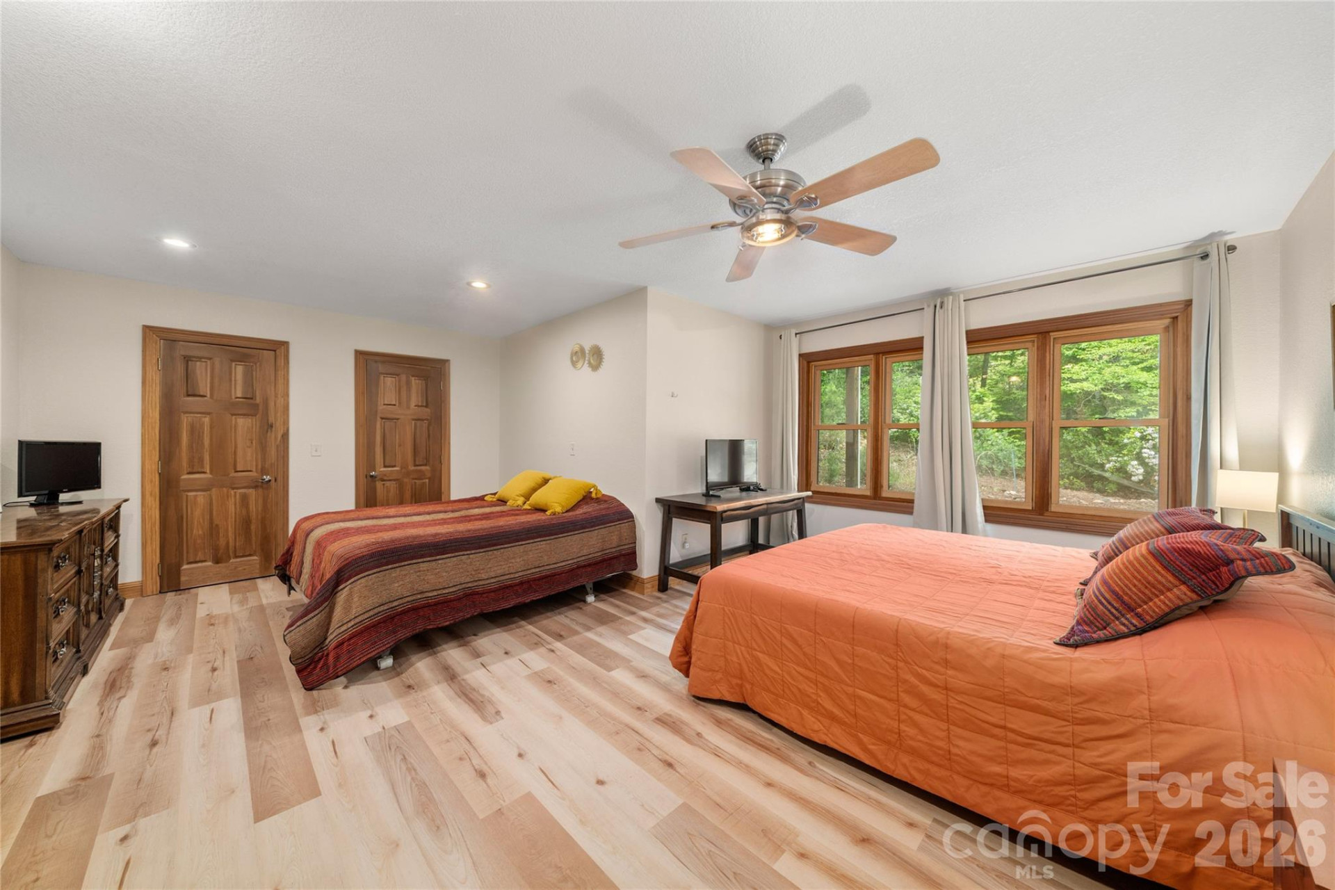 176 Hemlock Lane - Photo 33