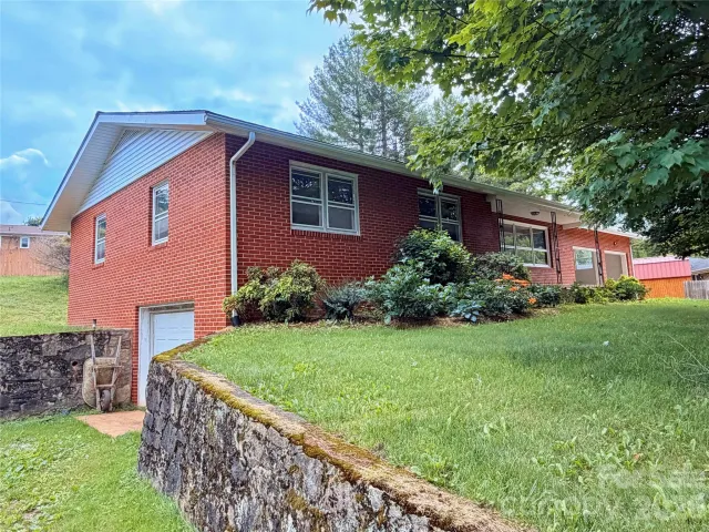 56 Henson Drive, Waynesville, NC, 28786