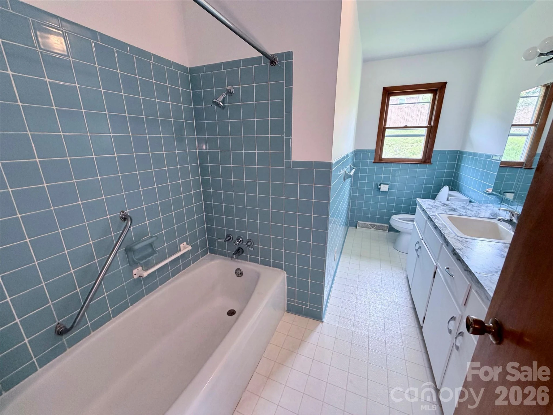 56 Henson Drive - Photo 7