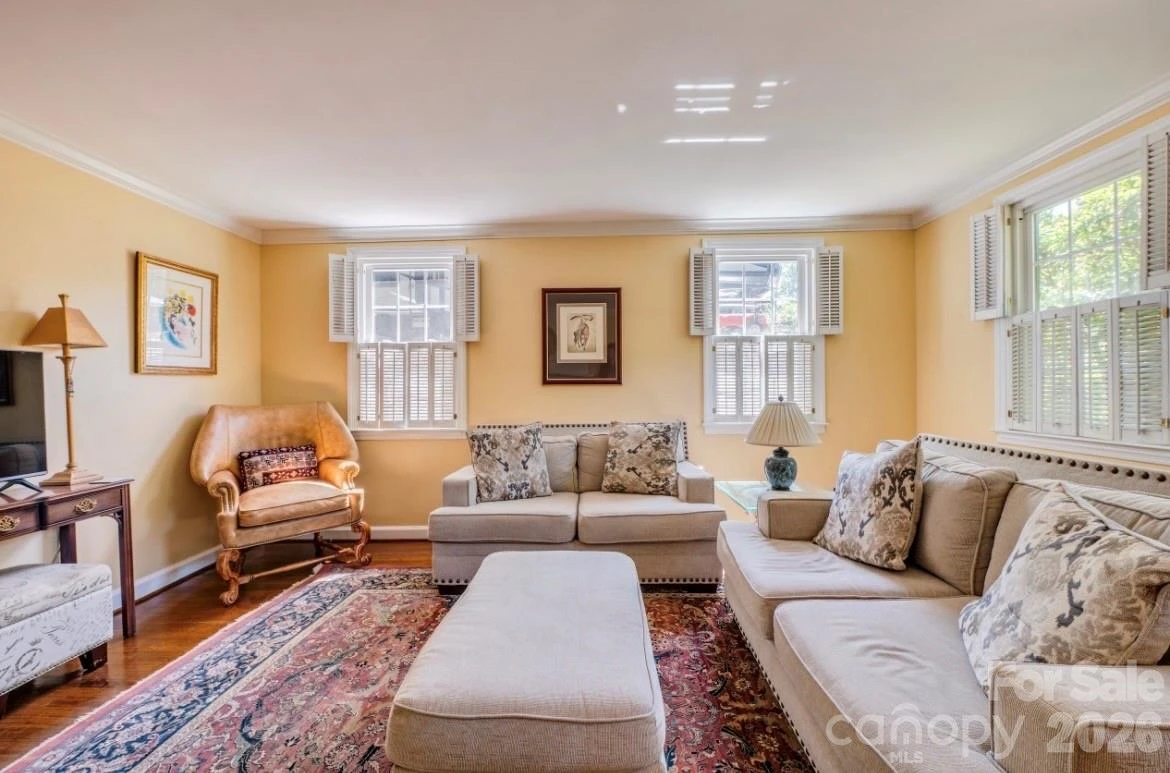 112 Kinwood Street - Photo 4