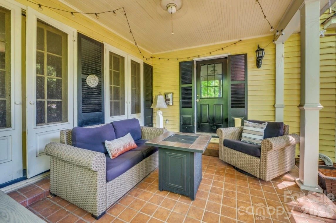 112 Kinwood Street - Photo 10