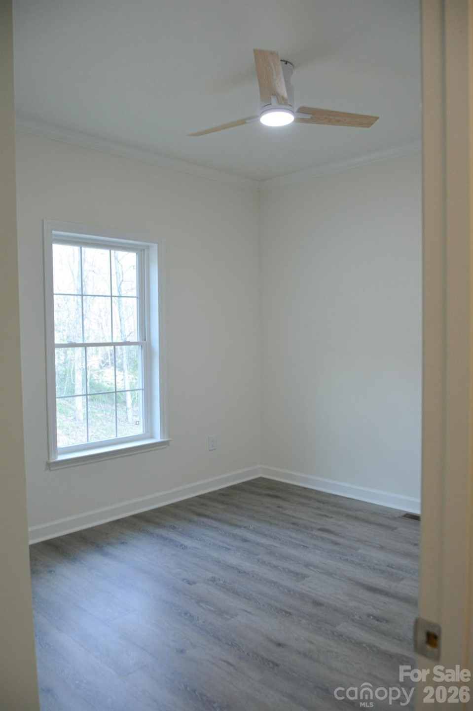 784 Bearwallow Mountain Road - Photo 18