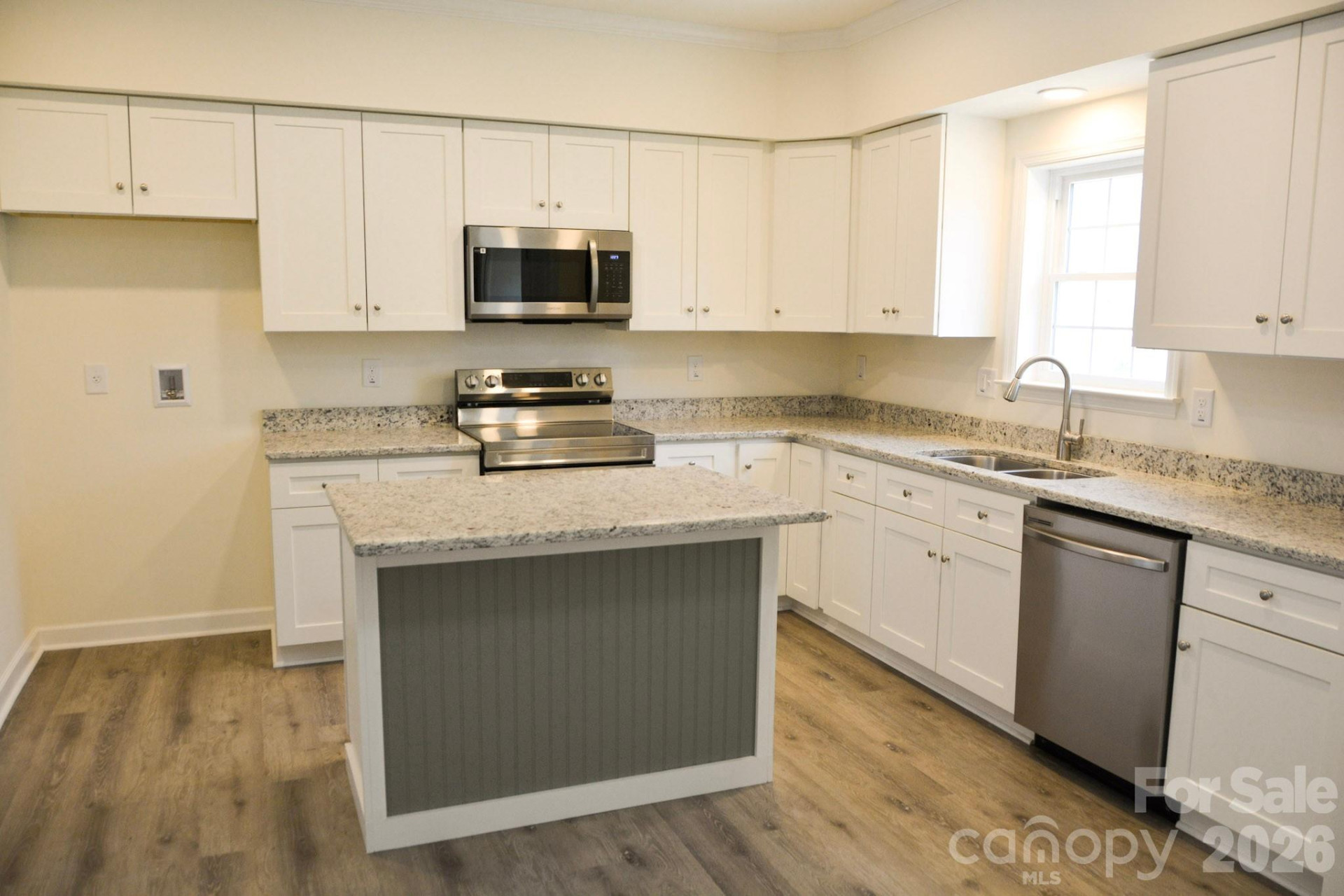 784 Bearwallow Mountain Road - Photo 8