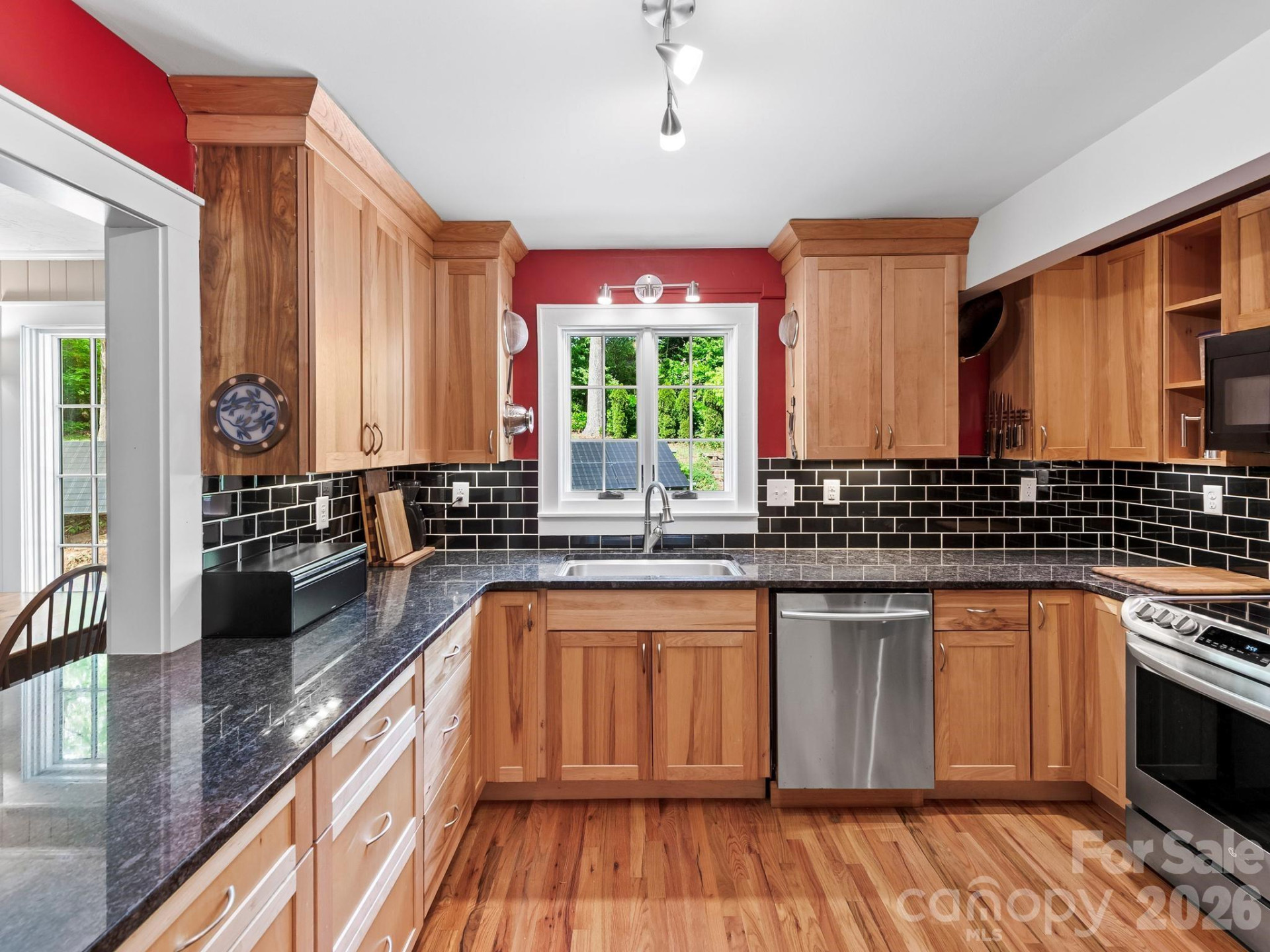 84 Arthur Road - Photo 13