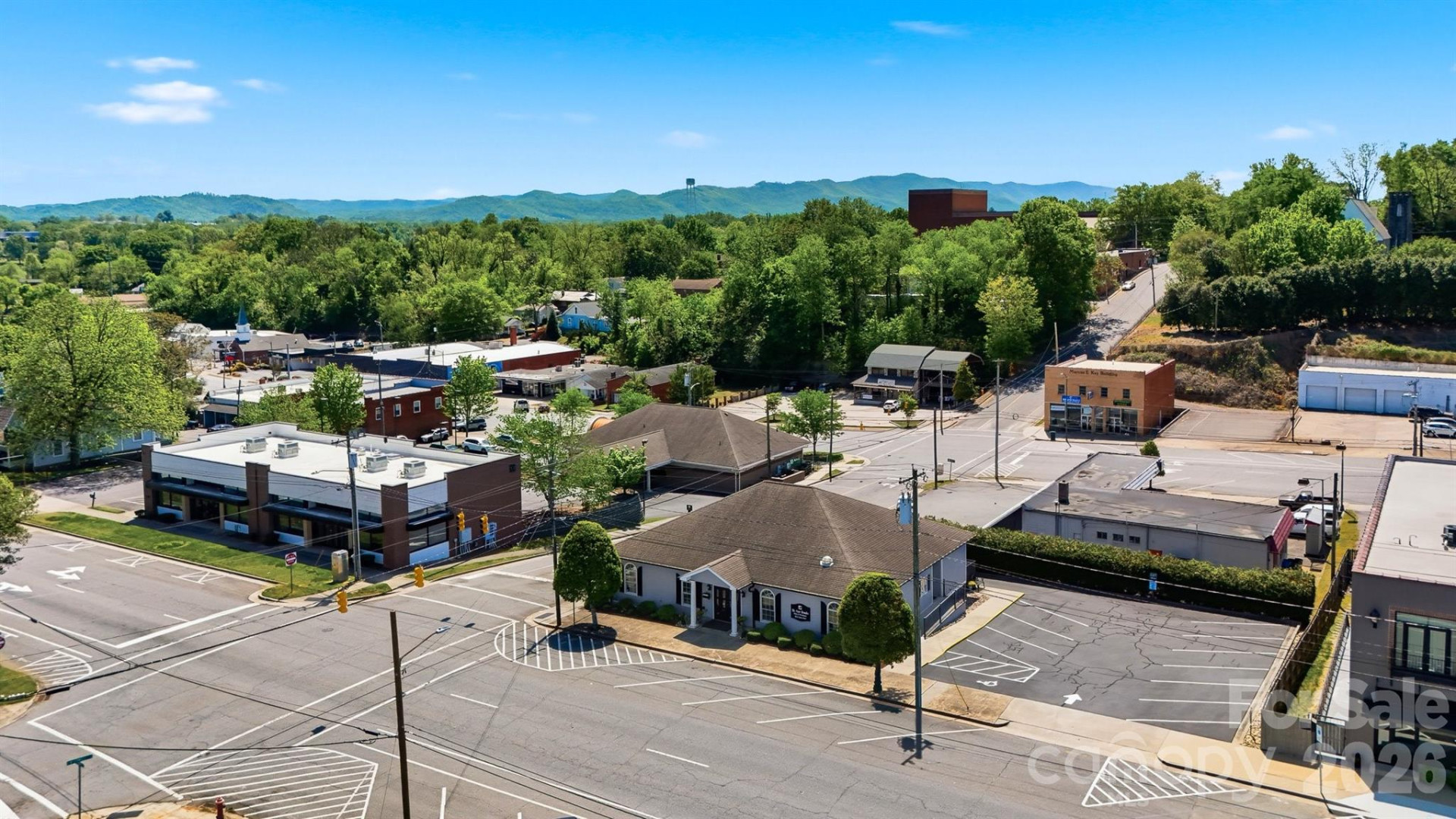 320 Green Street - Photo 3