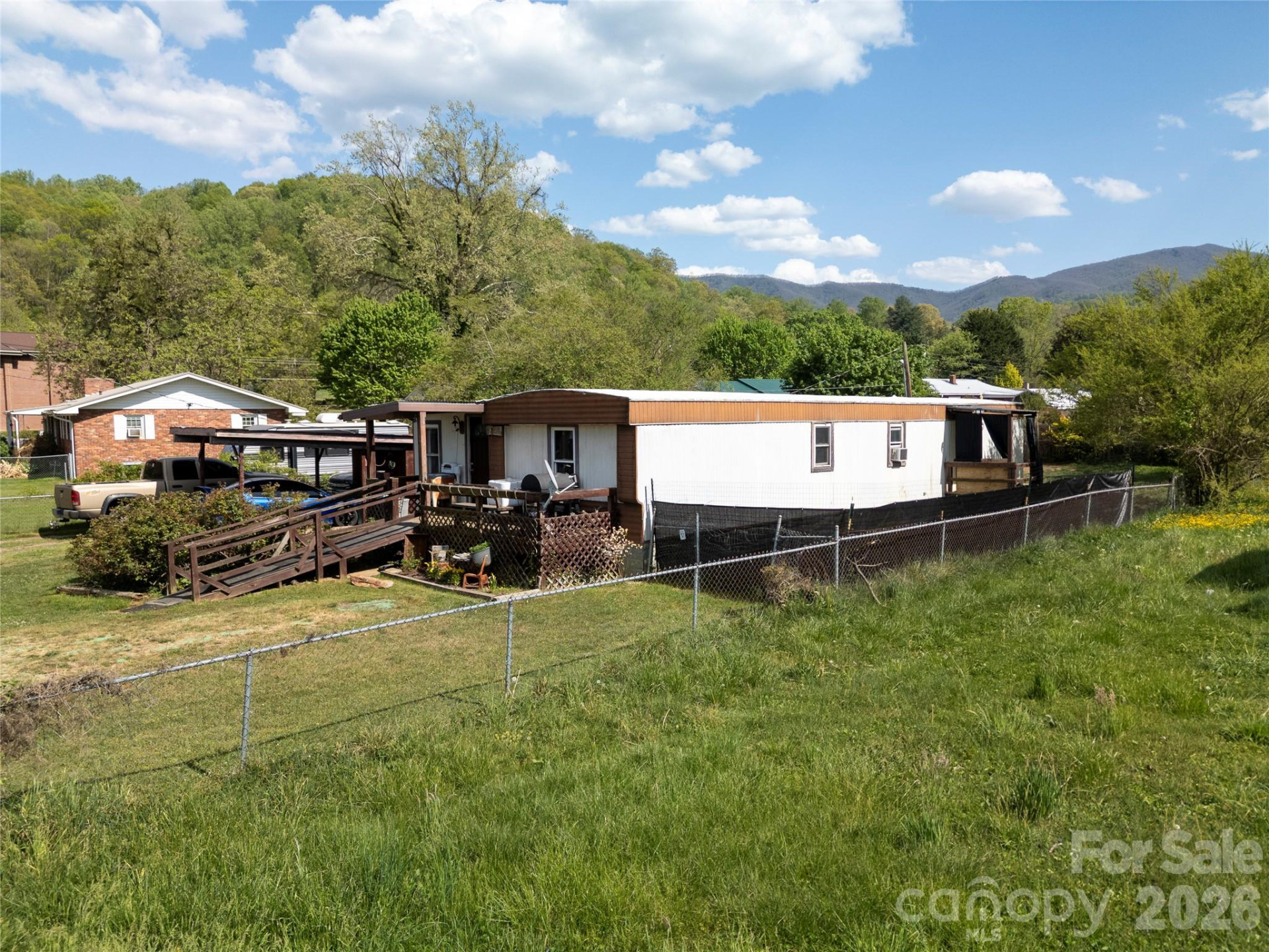 114 Brook Street - Photo 8