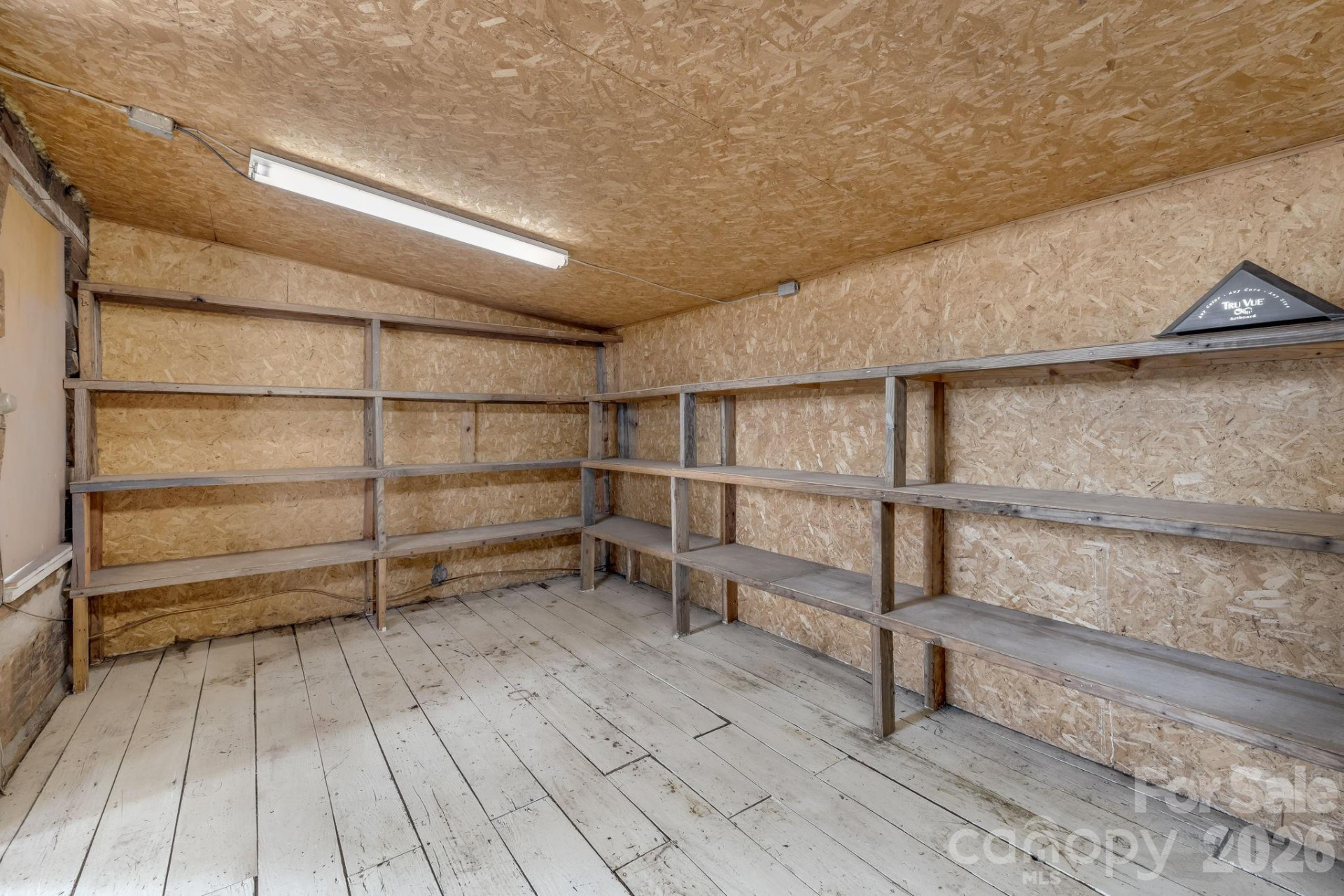 2172 Smokey Park Highway - Photo 19