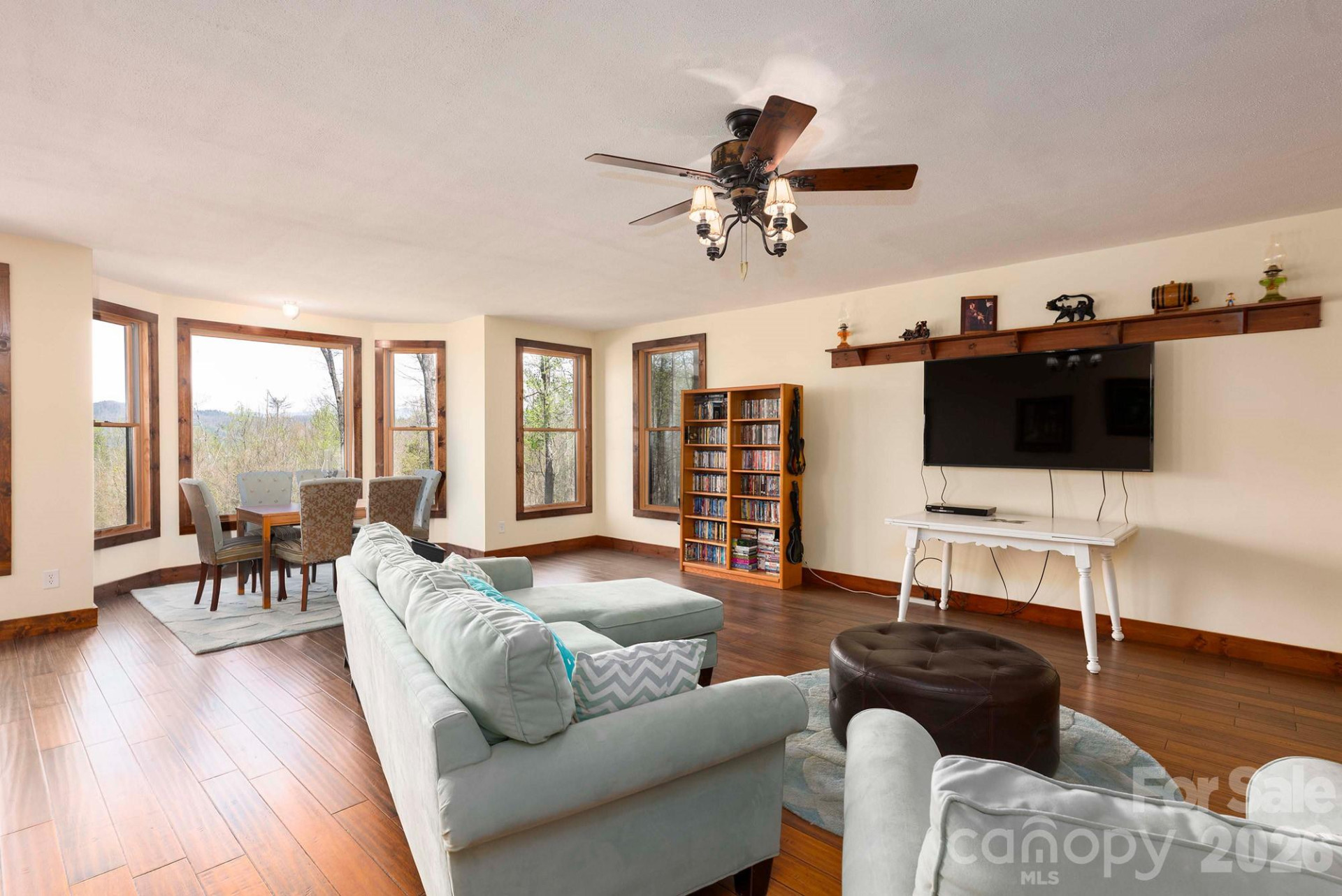 716 Peppervine Circle - Photo 16