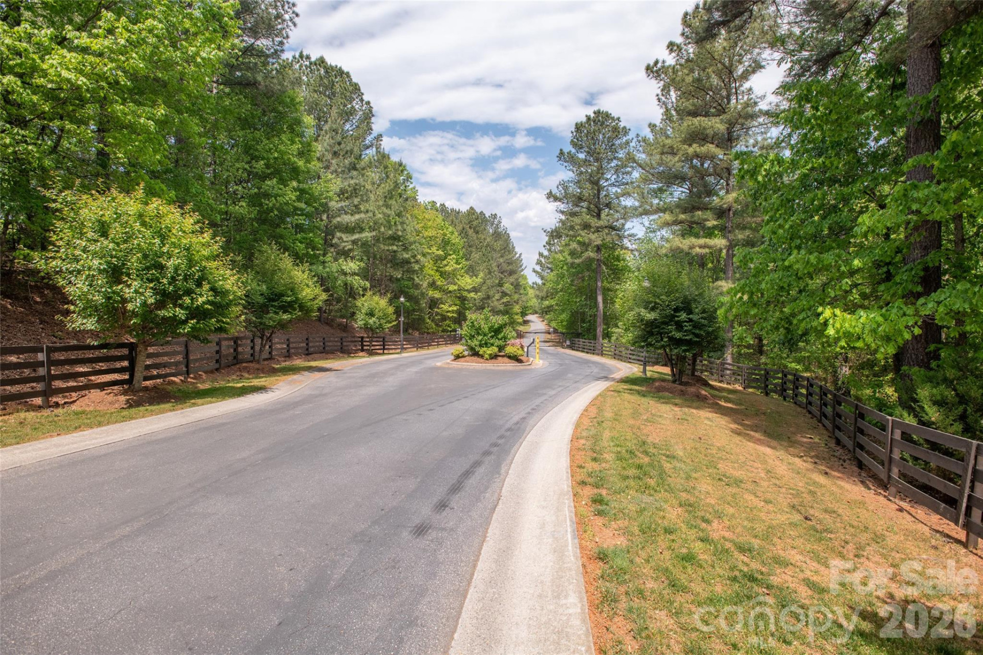 1518 Paradise Harbor Drive - Photo 22