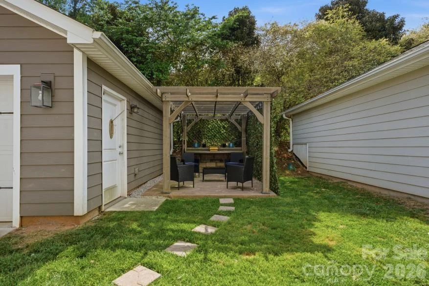 8737 Aspinwall Drive - Photo 32