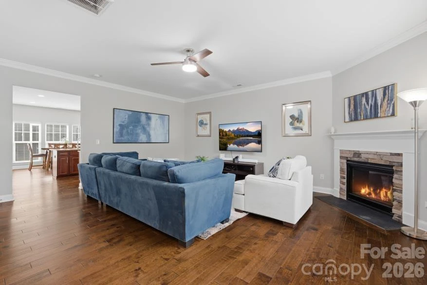 8737 Aspinwall Drive - Photo 5