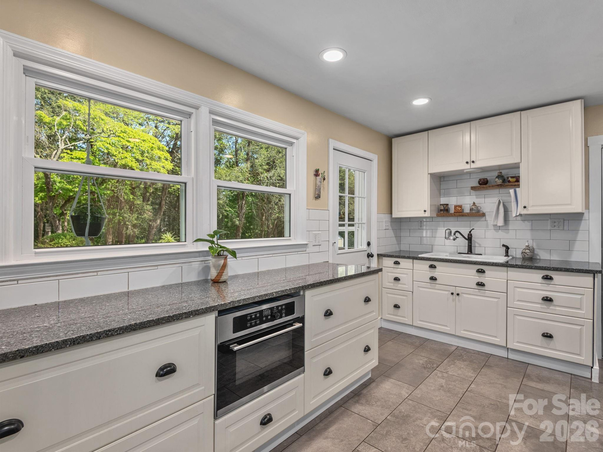 33 Pinehurst Road - Photo 10