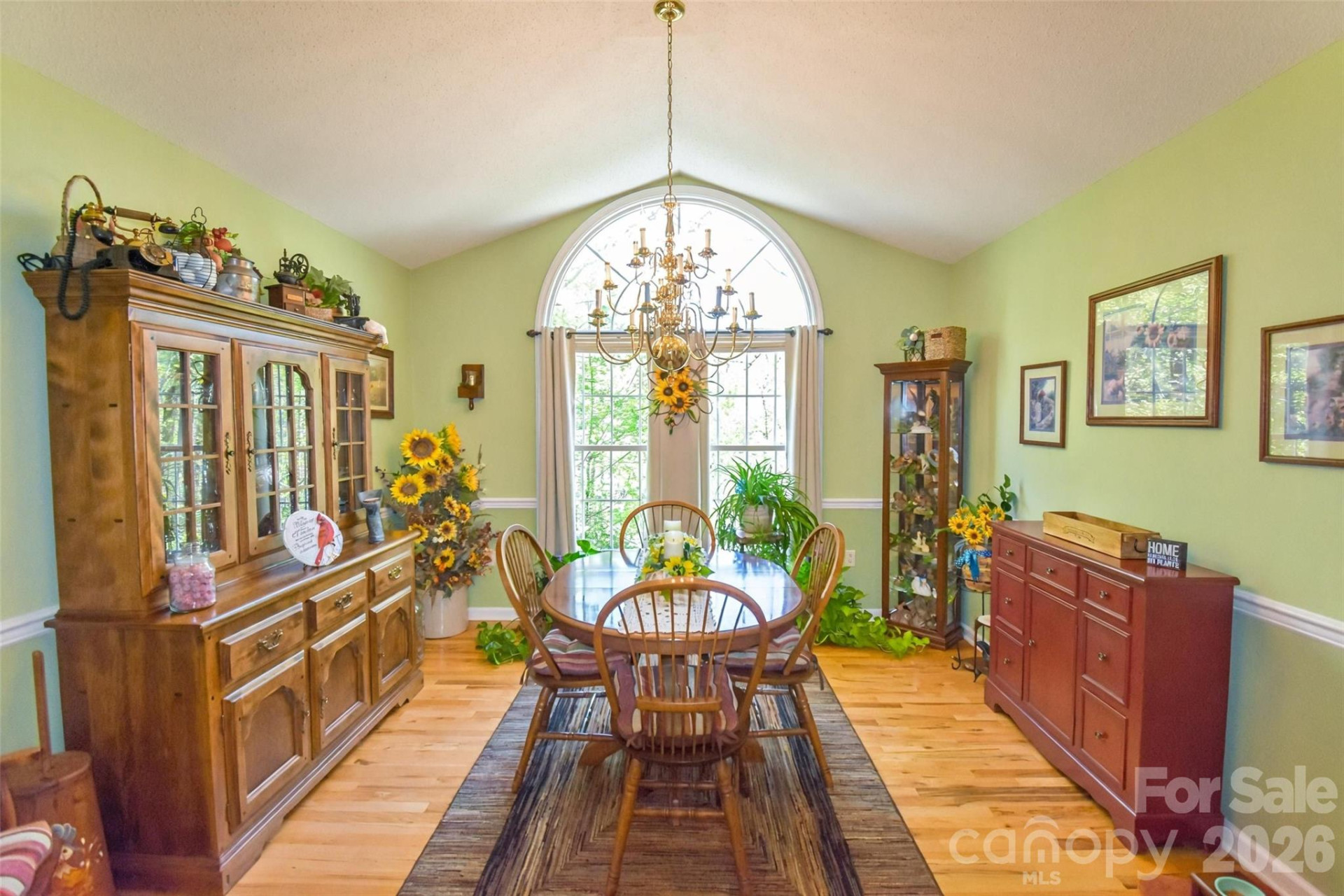 548 Thunder Road - Photo 16