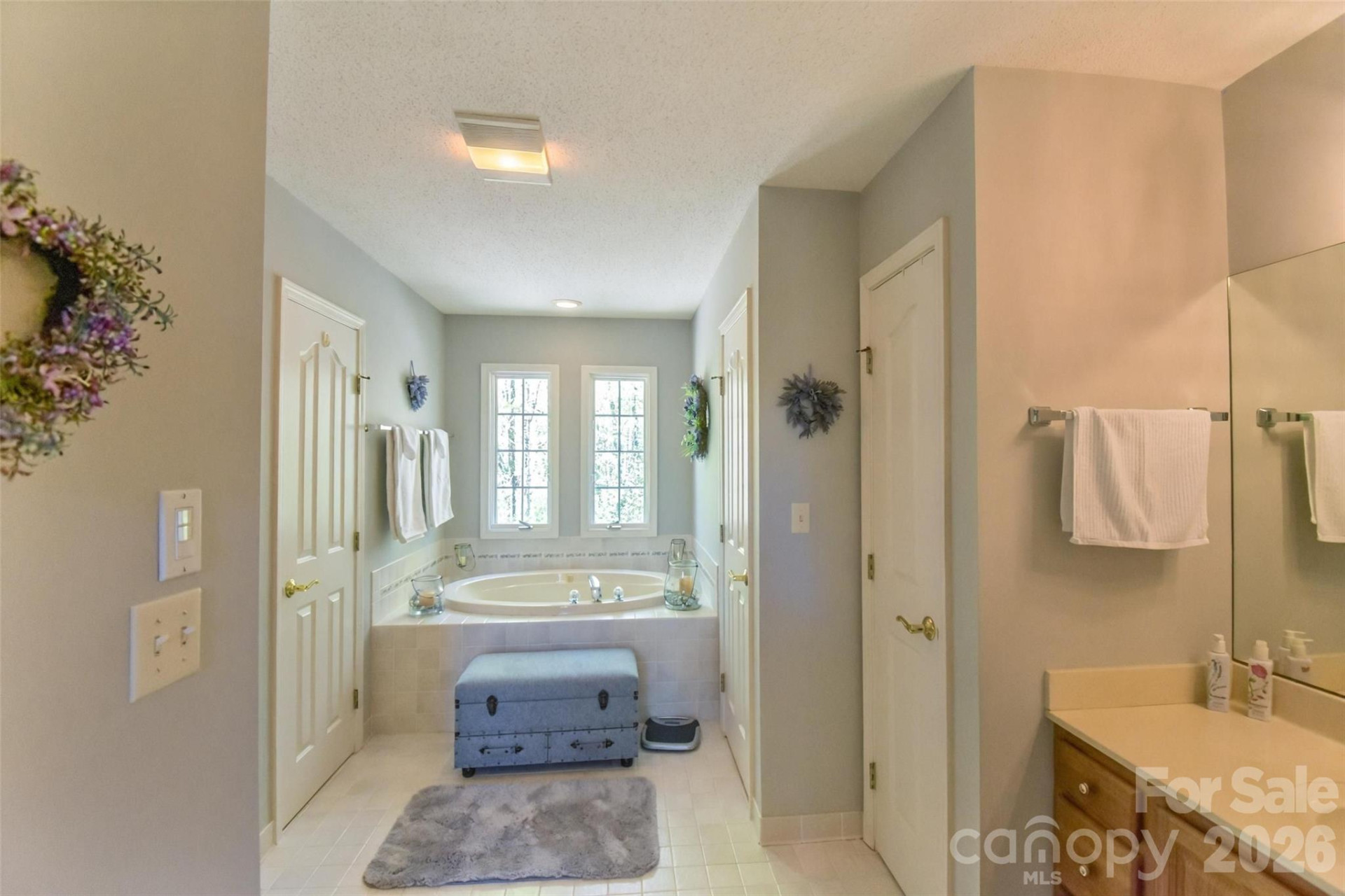 548 Thunder Road - Photo 22