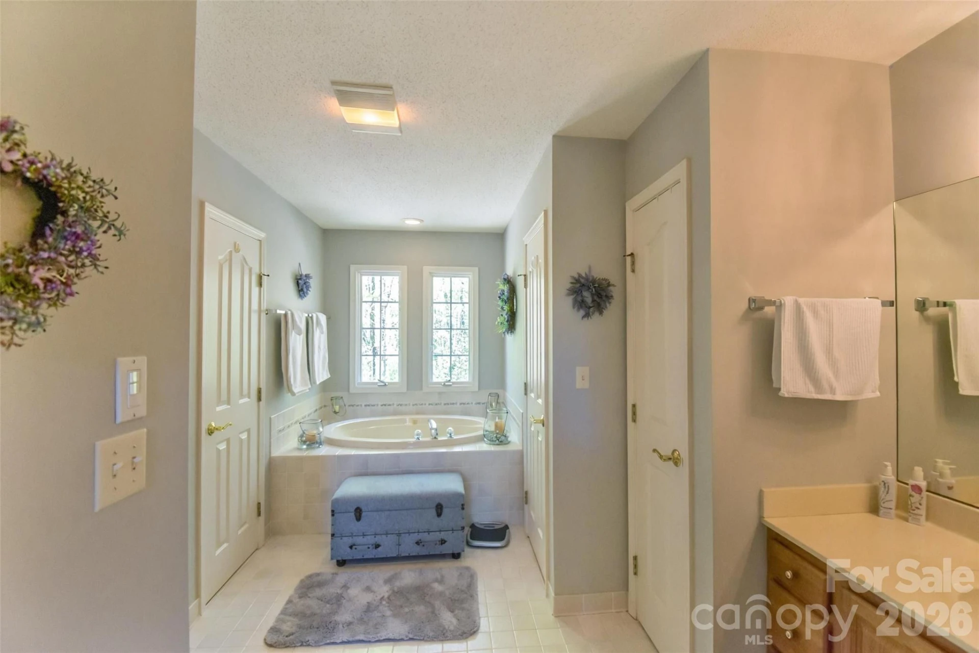 548 Thunder Road - Photo 22