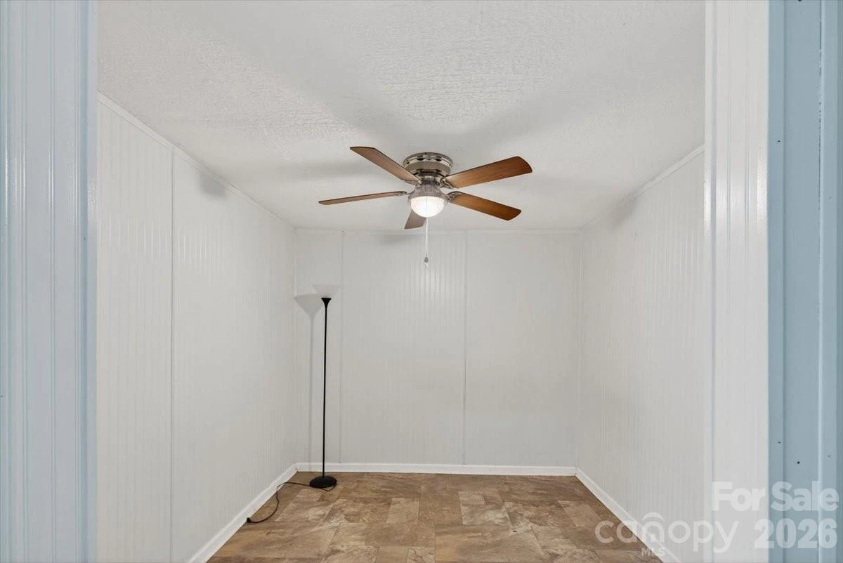 209 Edgewood Drive - Photo 17