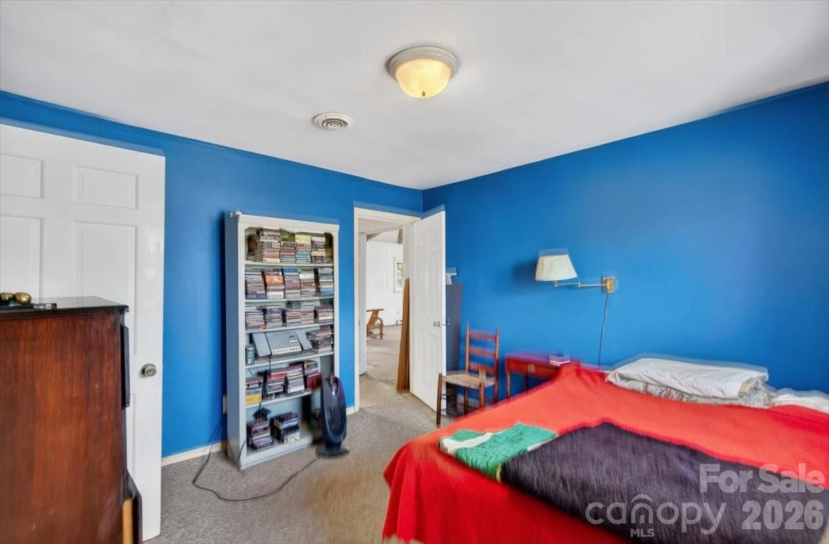 209 Edgewood Drive - Photo 19