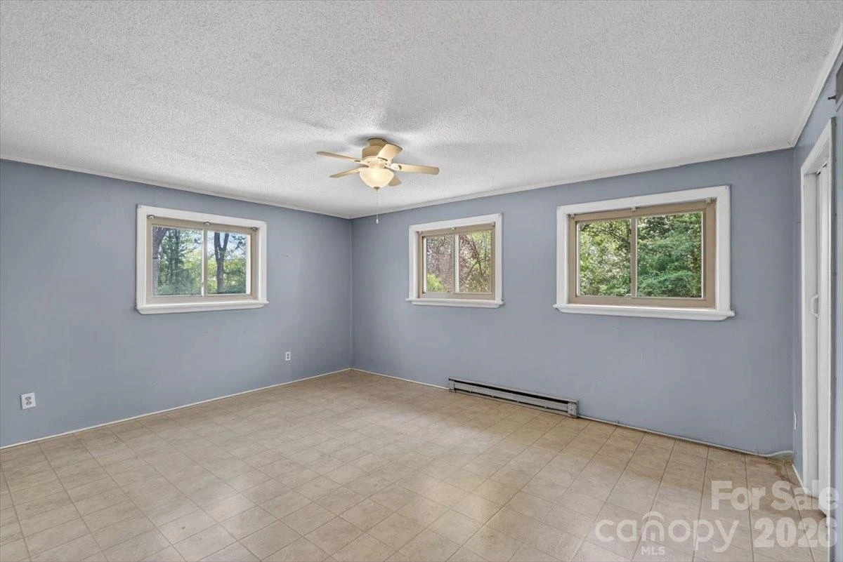 209 Edgewood Drive - Photo 20