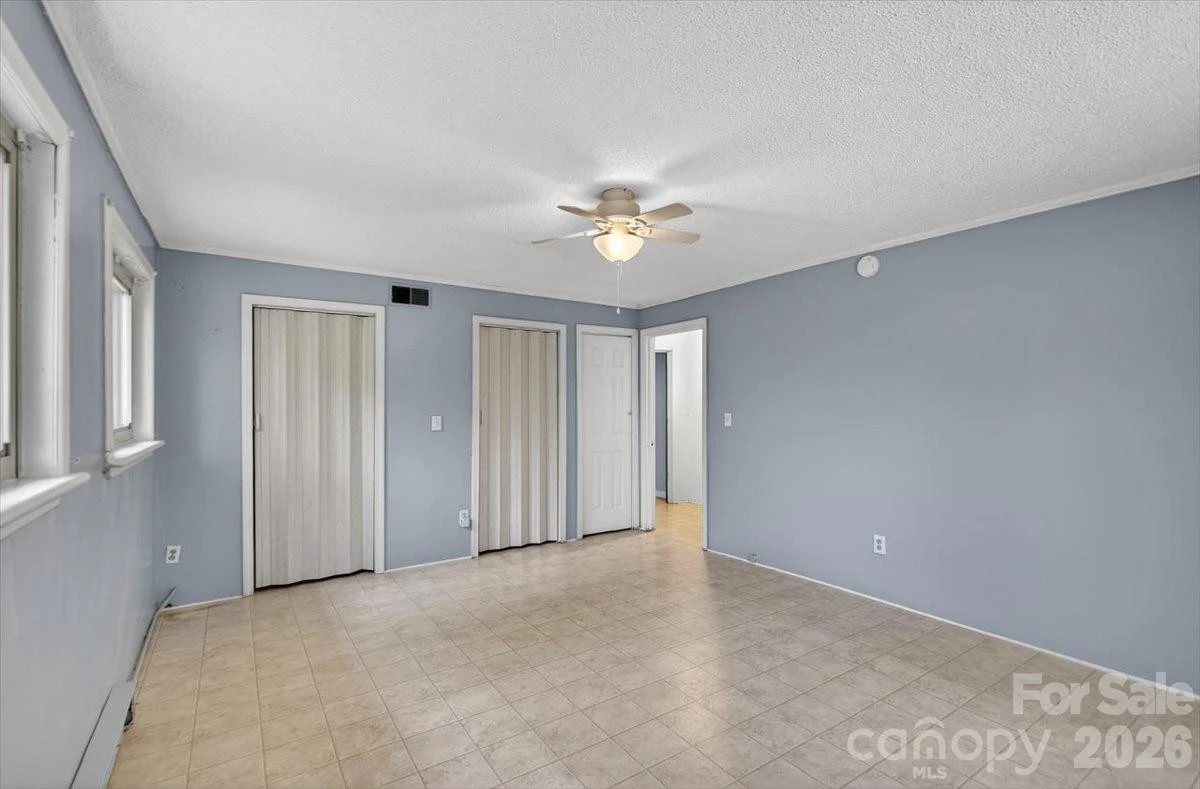 209 Edgewood Drive - Photo 21