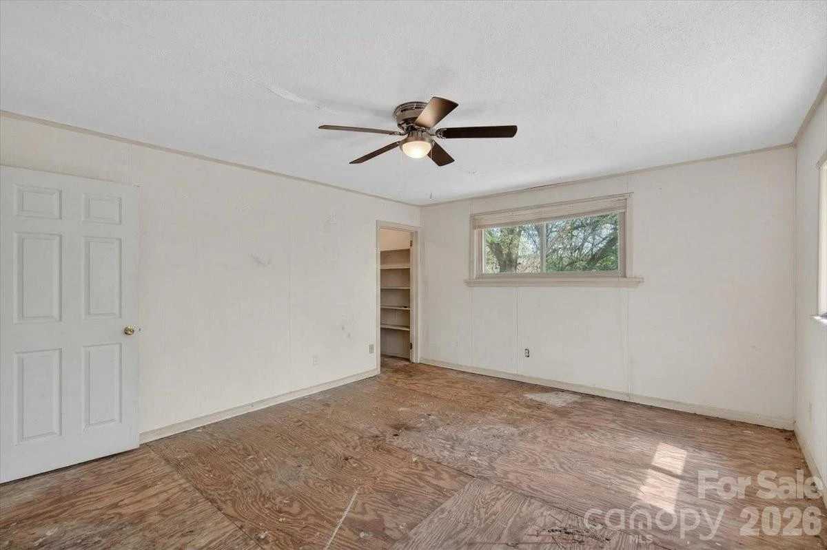 209 Edgewood Drive - Photo 24