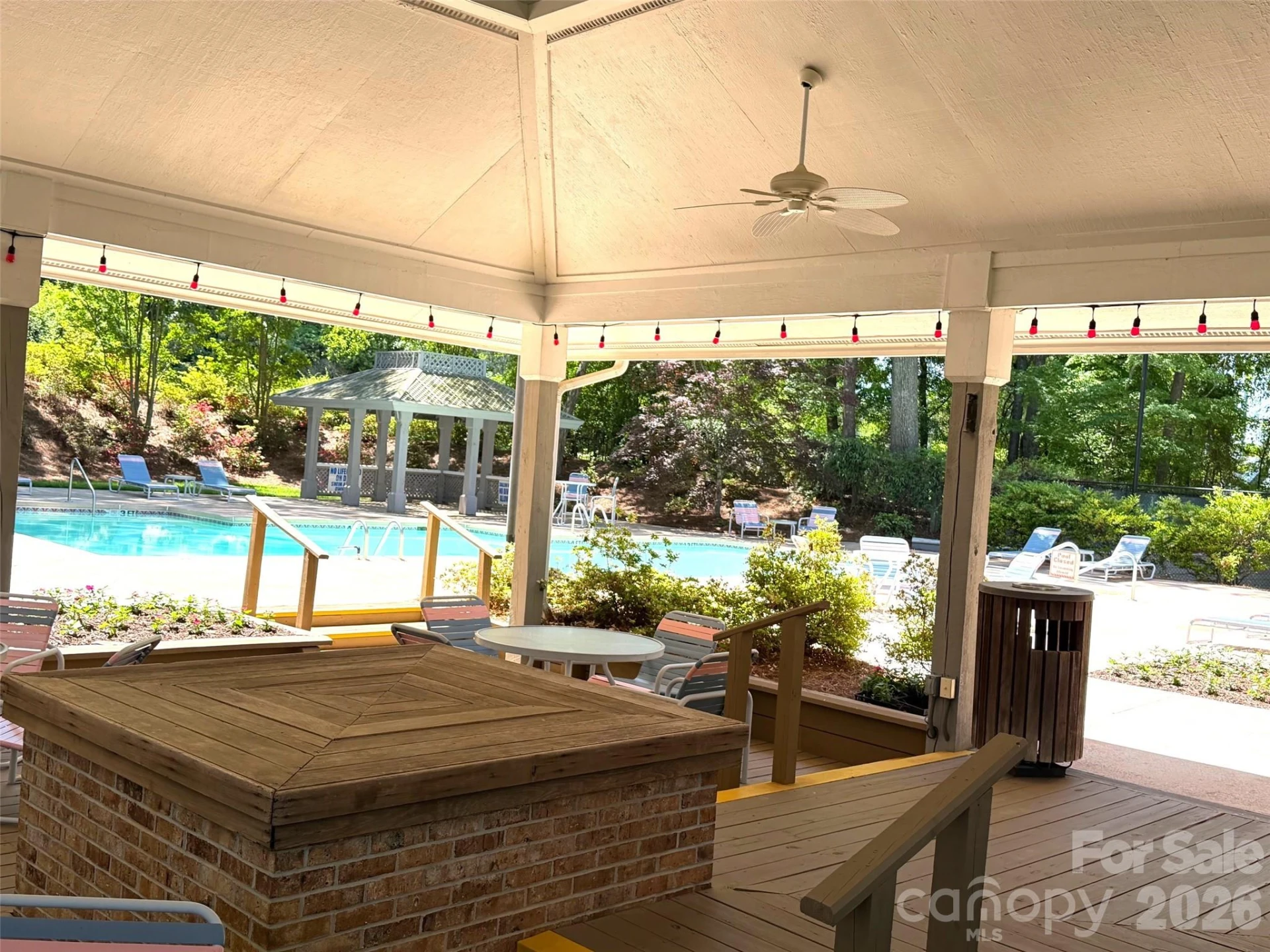 301 Lake Club Drive - Photo 32