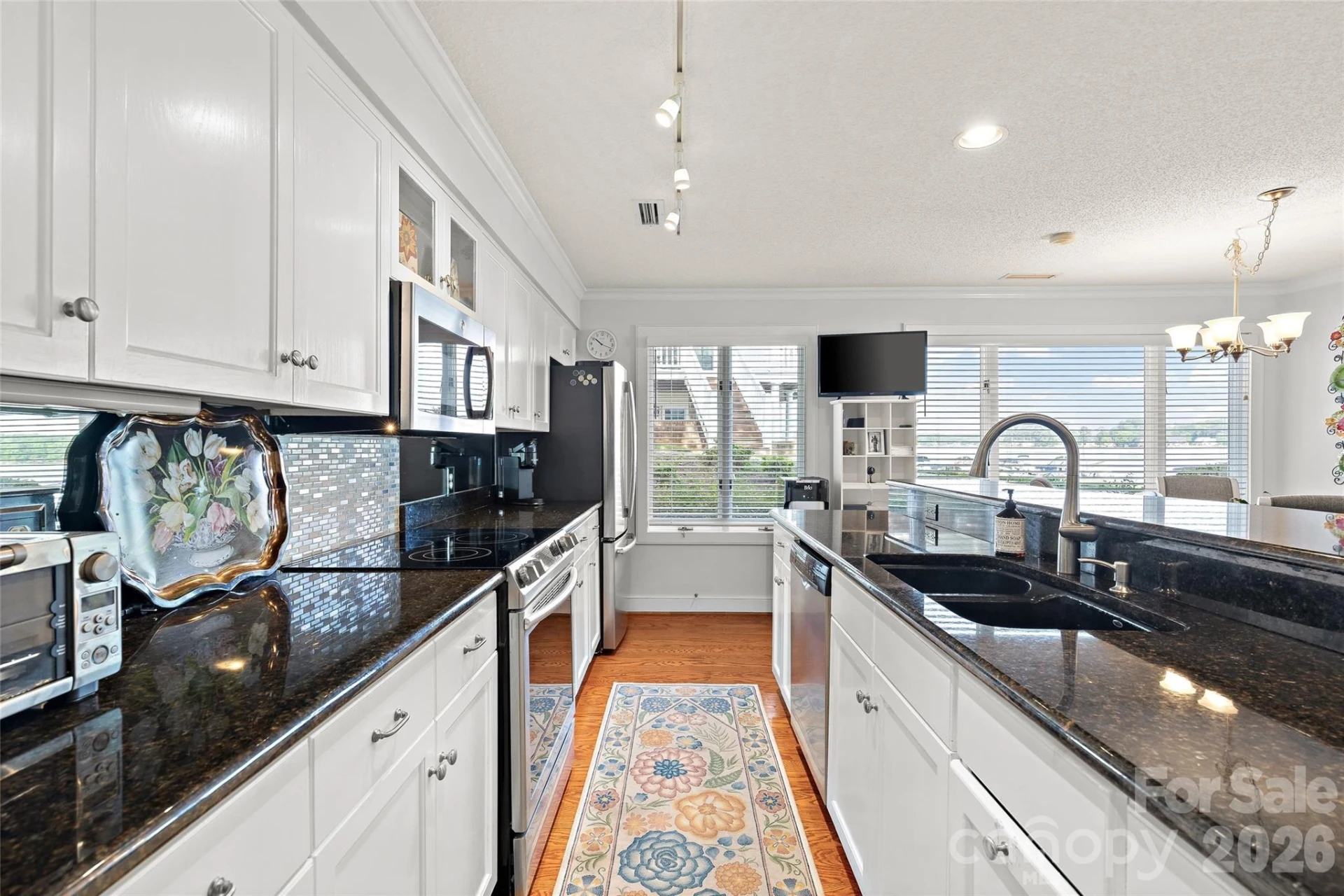 301 Lake Club Drive - Photo 10