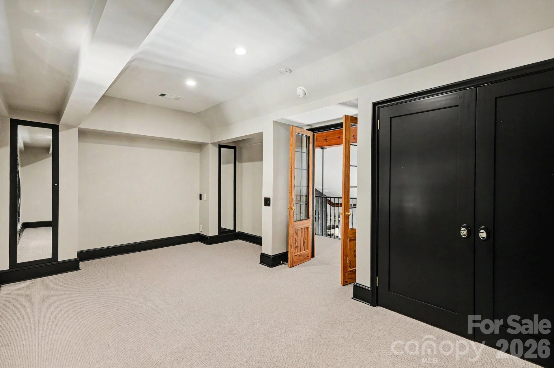 1516 Queens Road - Photo 25
