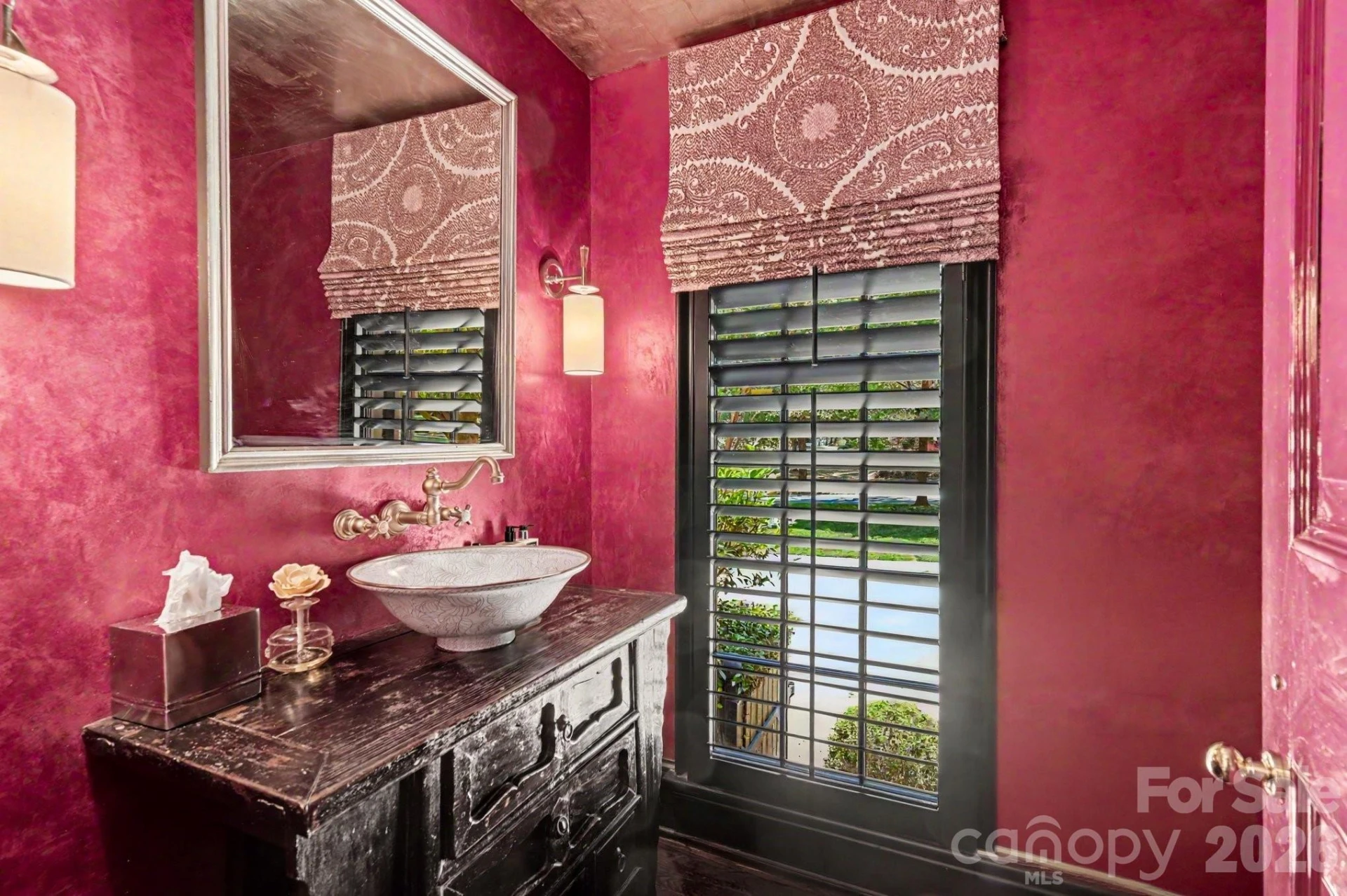 1516 Queens Road - Photo 30