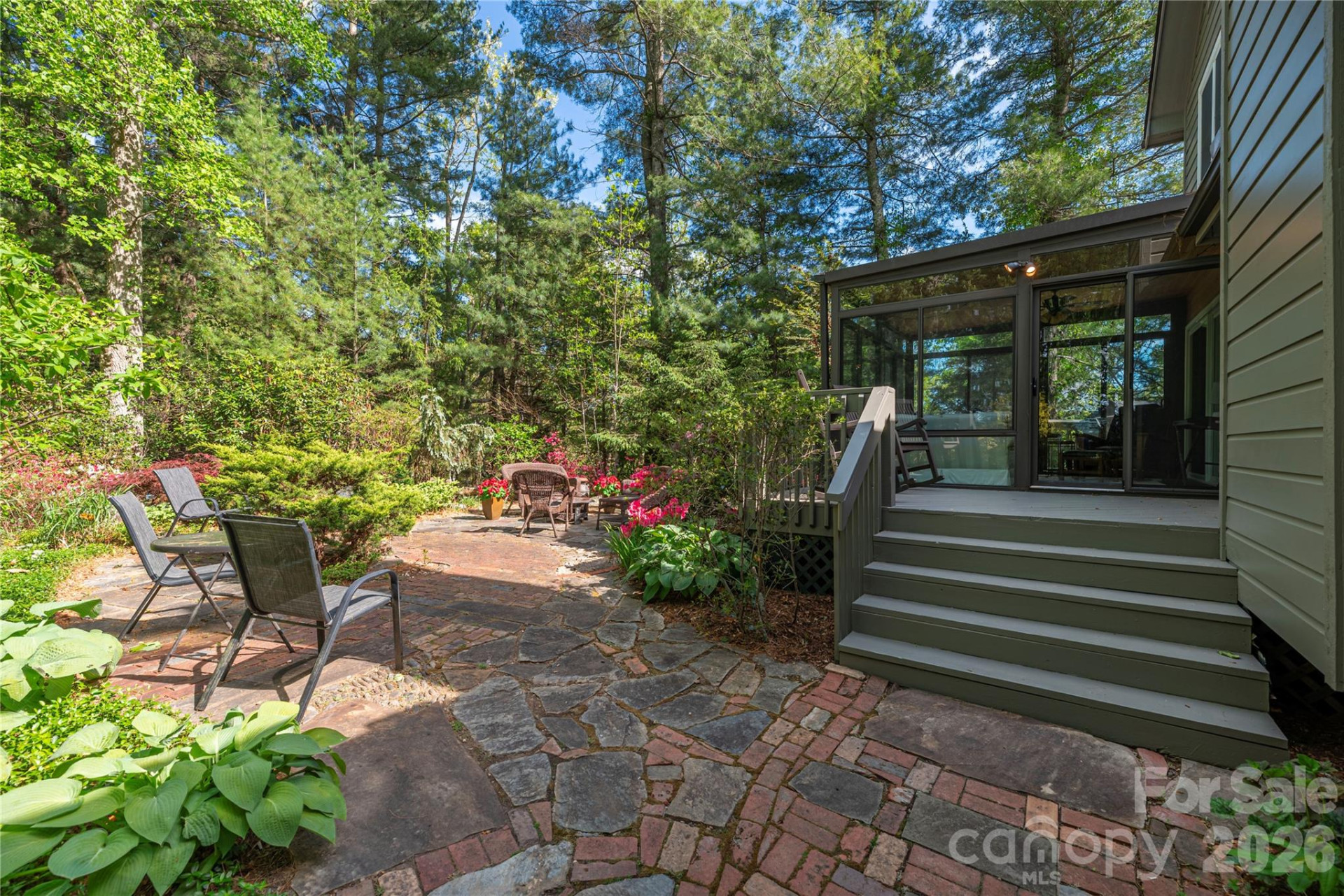 196 Rockhold Drive - Photo 31