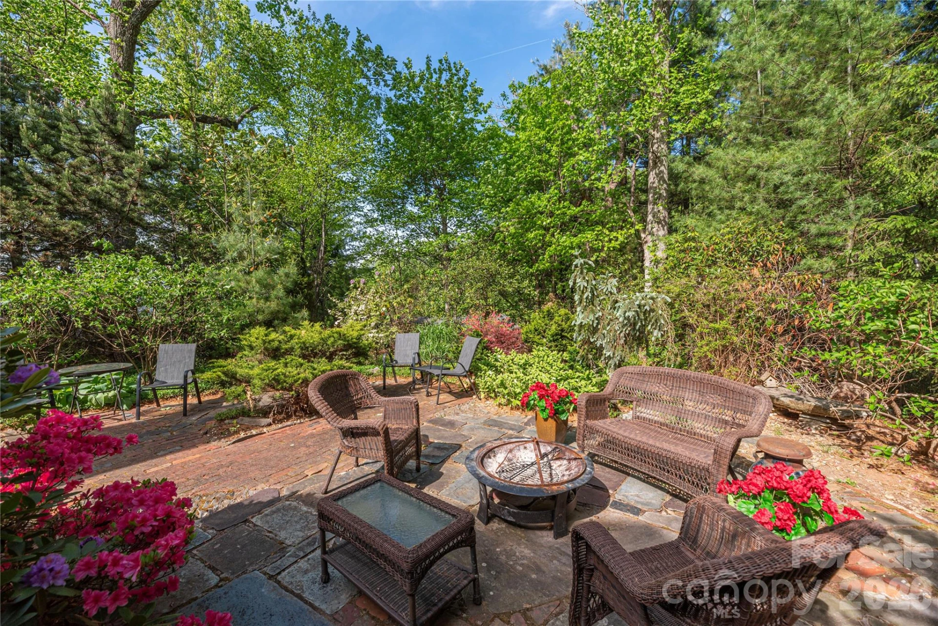 196 Rockhold Drive - Photo 34
