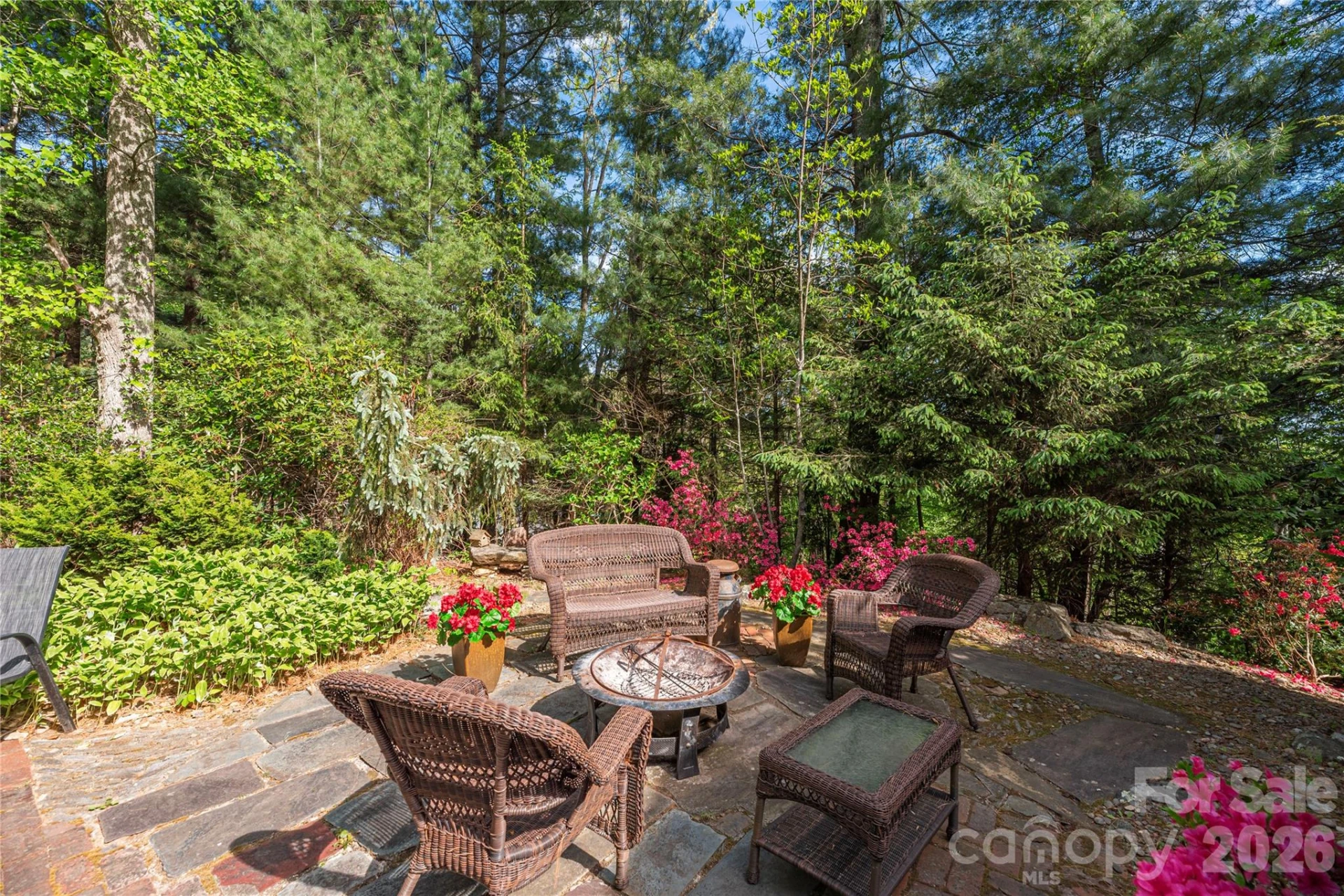 196 Rockhold Drive - Photo 35