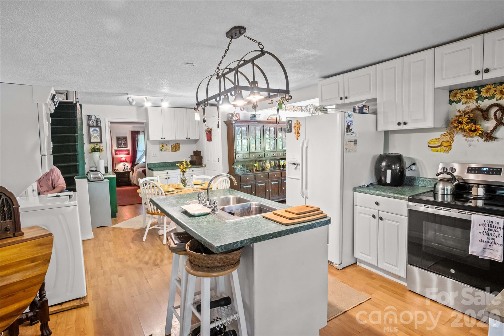 283 Constant Lane - Photo 33