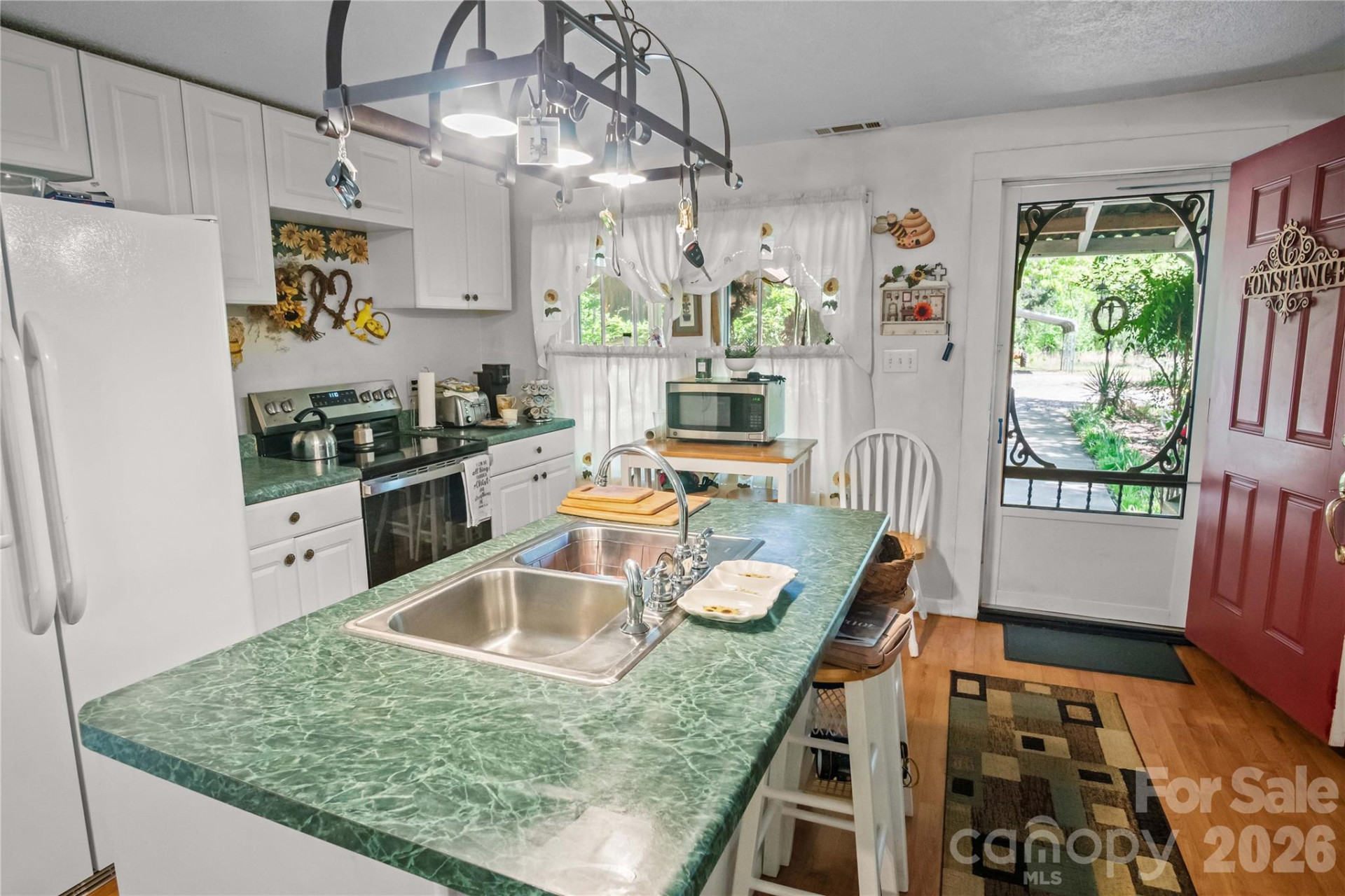 283 Constant Lane - Photo 34