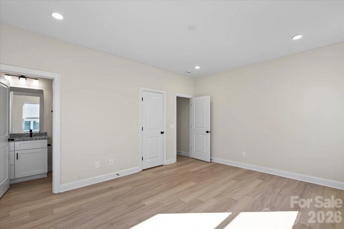 1562 7th Avenue Drive - Photo 14